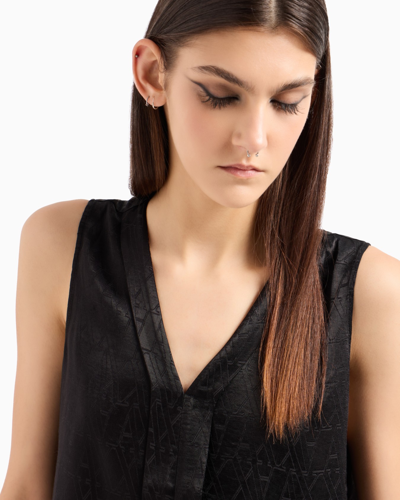 Top en tissu brillant avec monogramme ASV all-over Diapositive 4