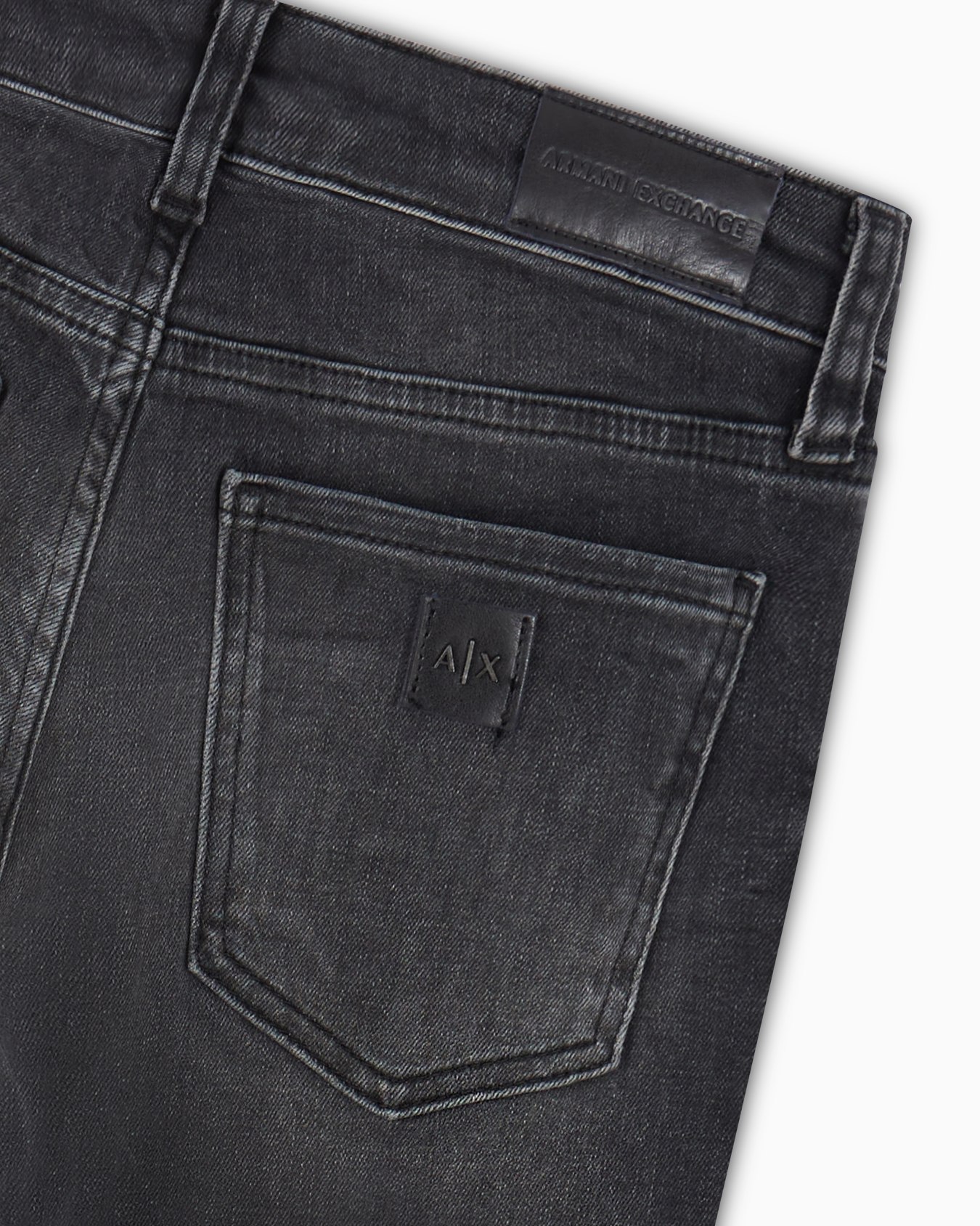 Vaqueros J01 de corte súper ajustado en denim elástico Diapositiva 5
