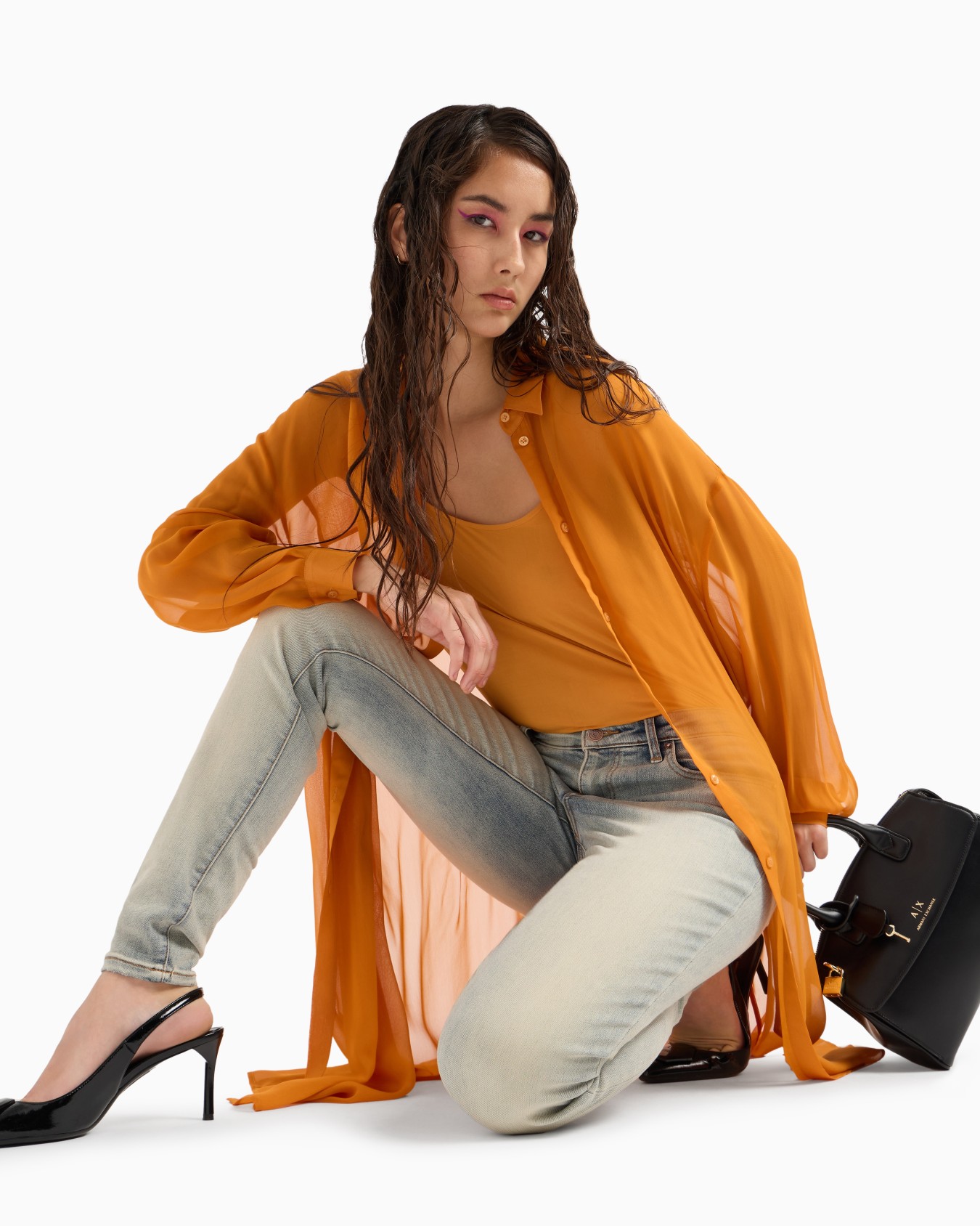 Vaqueros J01 de corte súper ajustado en denim elástico Diapositiva 3