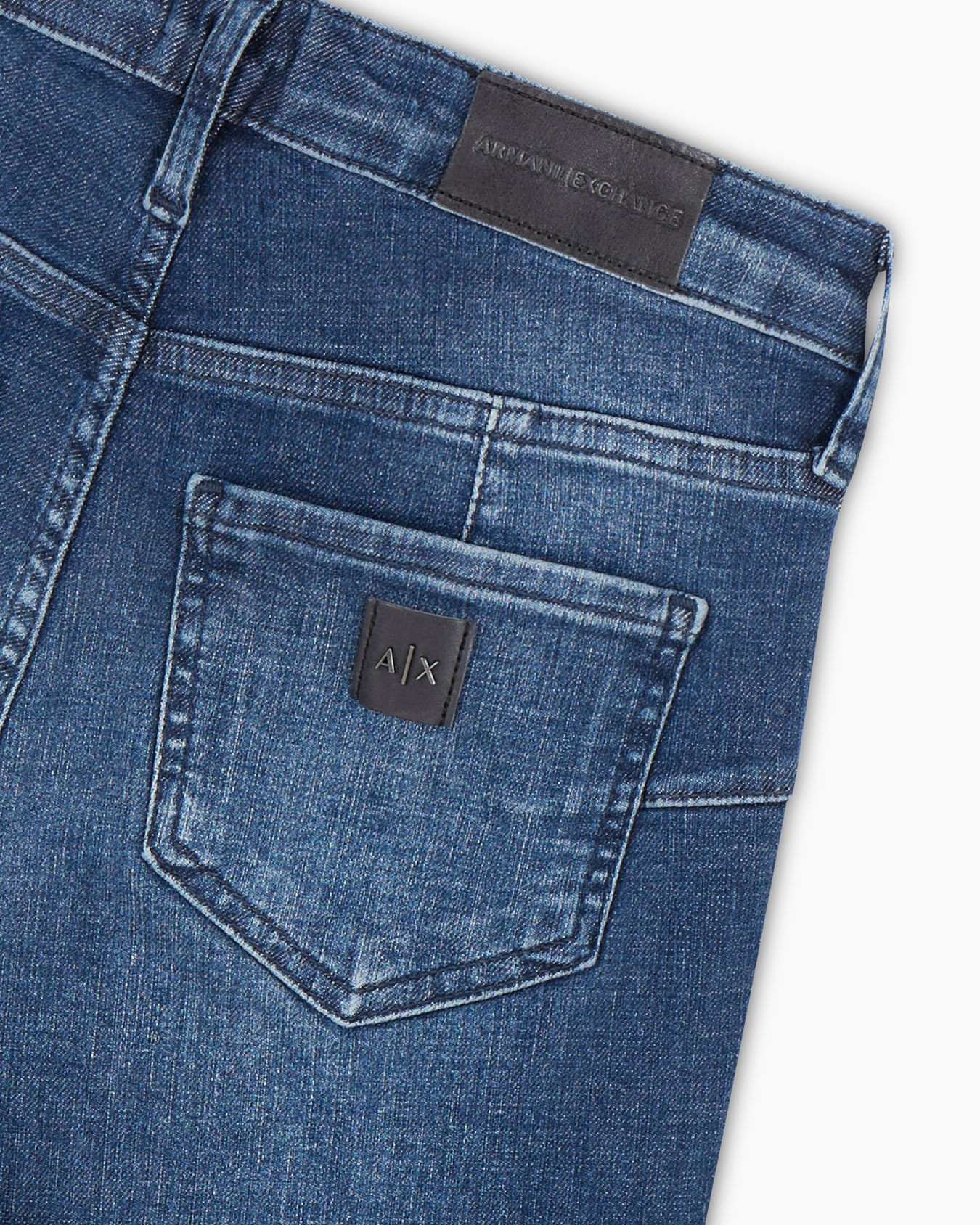 Vaqueros muy ajustados con elevación en denim índigo J69 Diapositiva 5