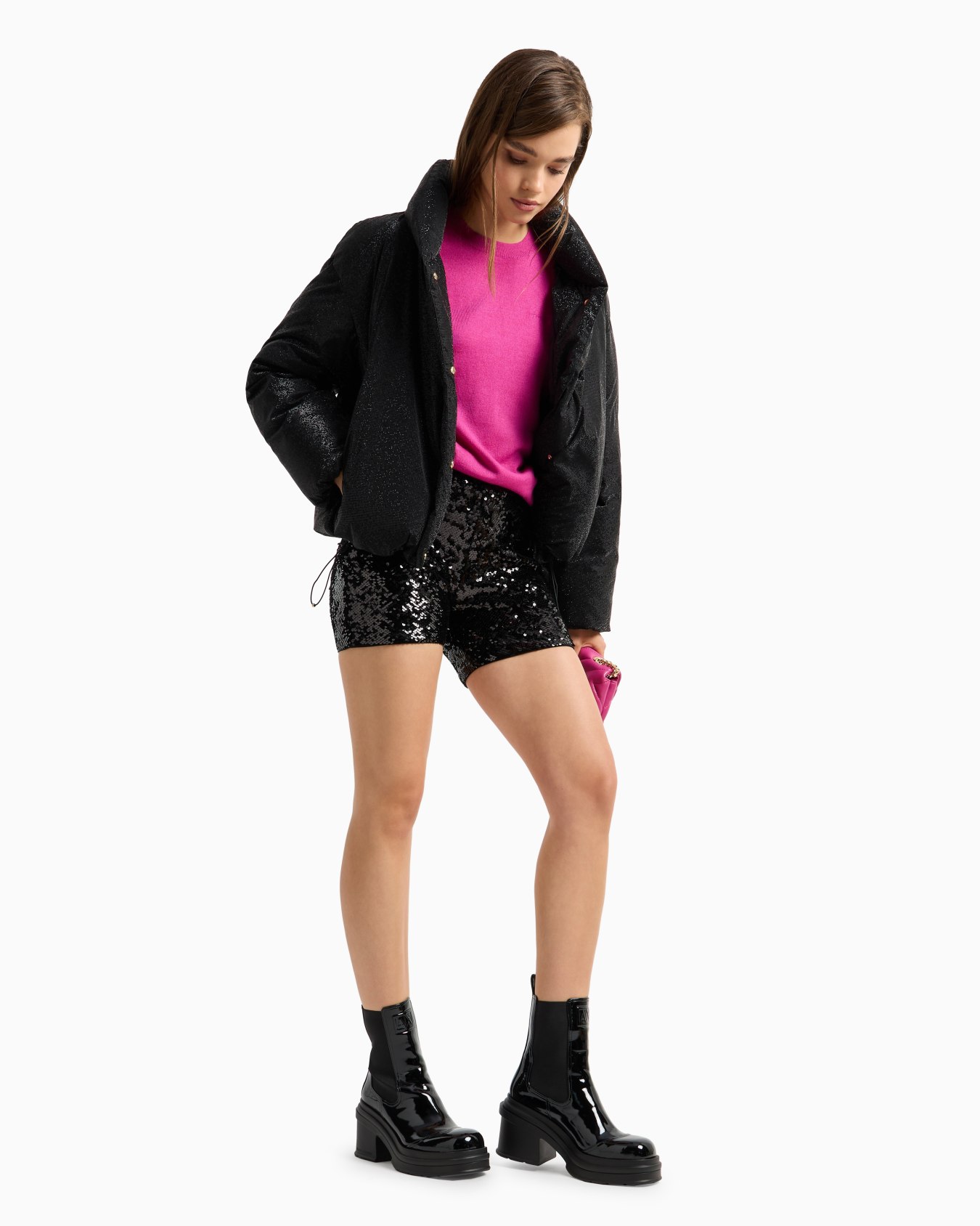 Round neck sweater with embroidered logo Slide 3