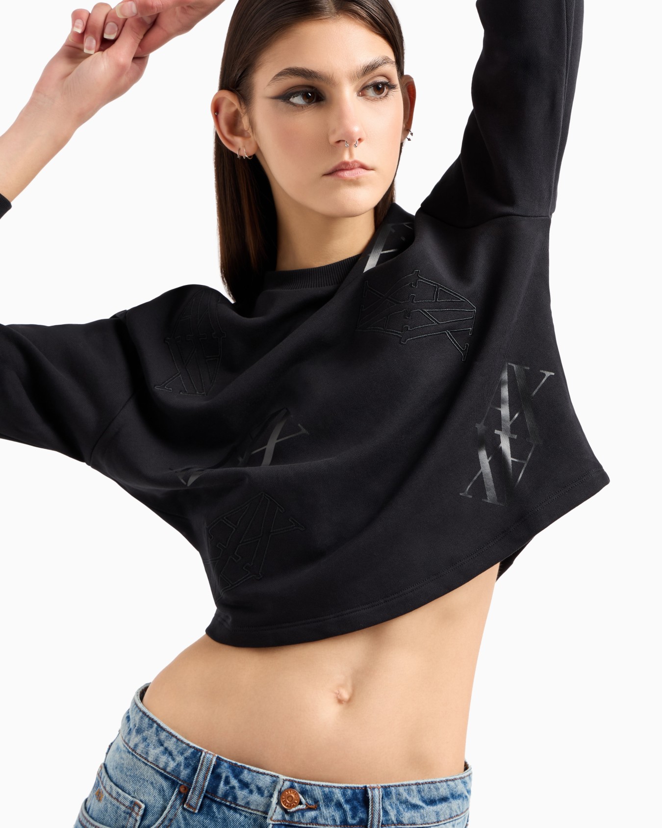 Sudadera de cuello redondo con logo monograma de algodón orgánico ASV Diapositiva 4