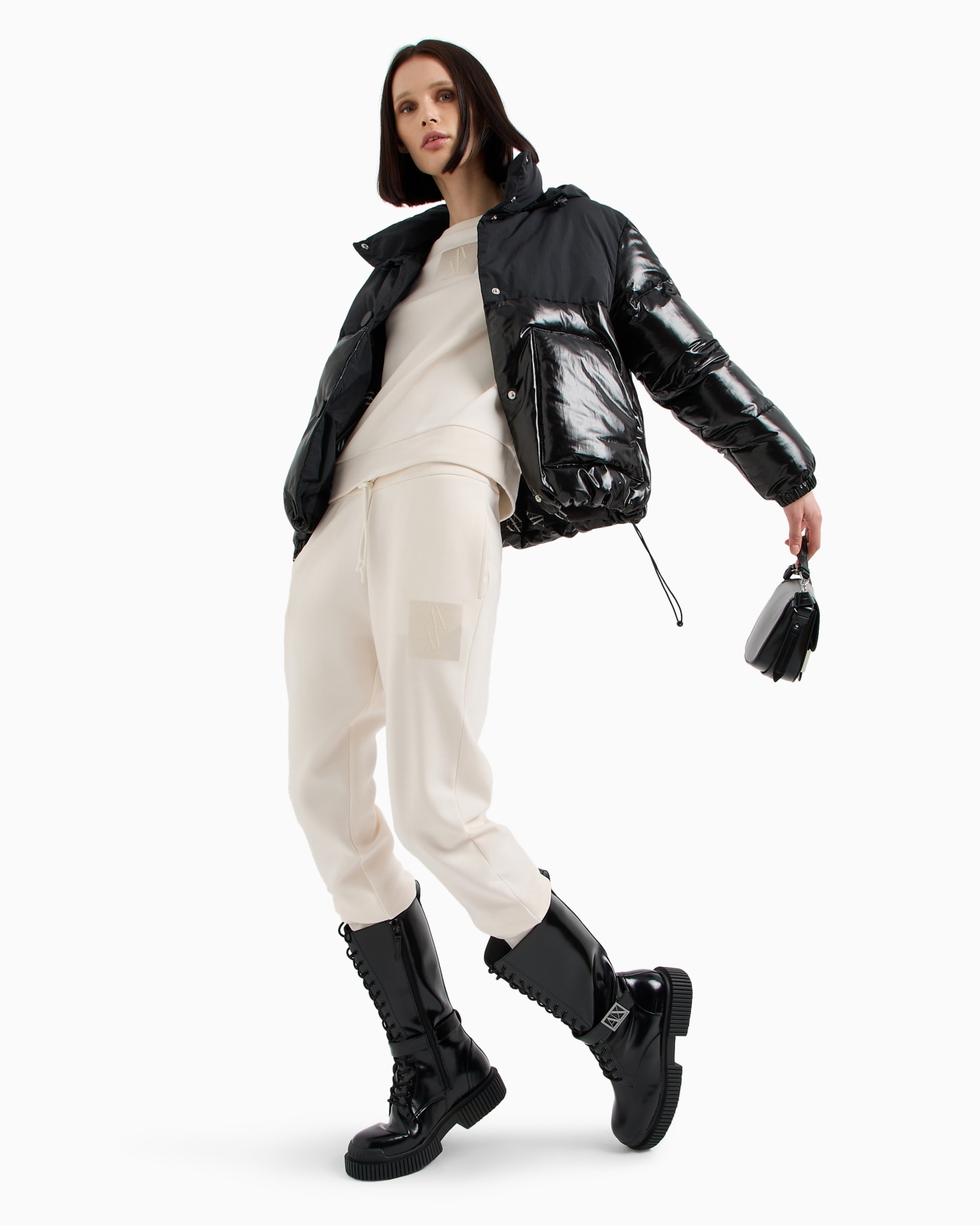 Jogger pants with monogram patch Slide 3