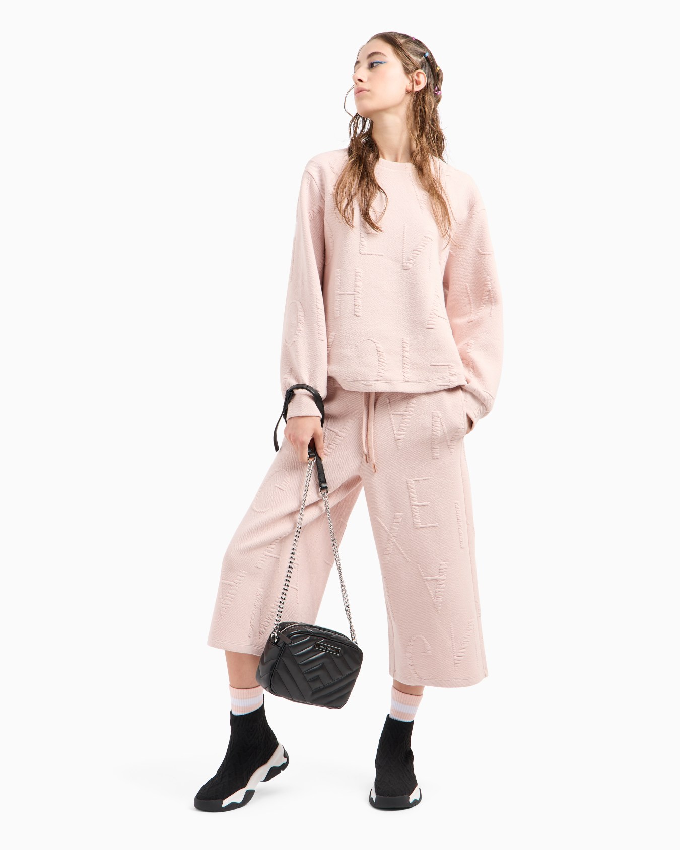 3/4 length wide leg trousers in French terry with embossed logo Slide 3