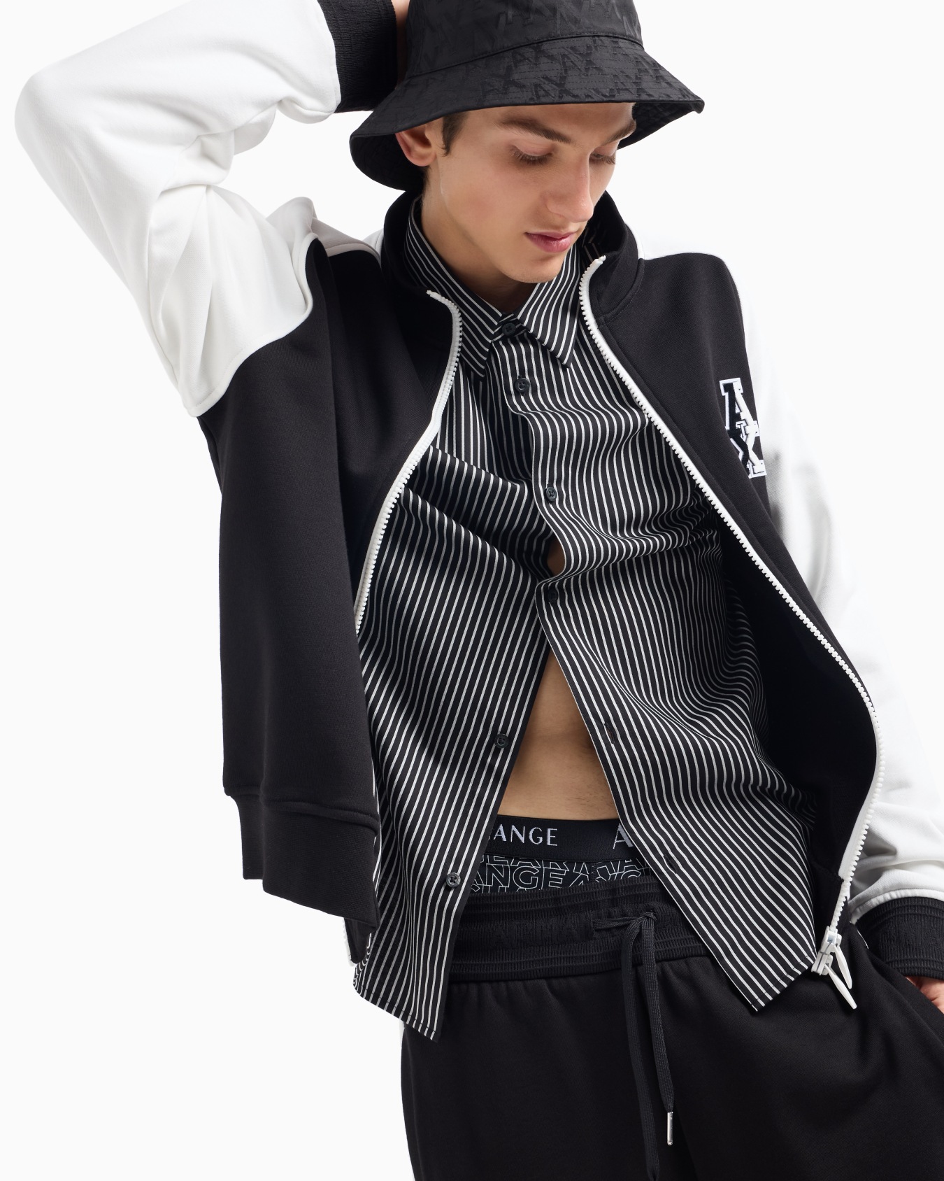 Camisa regular fit de algodón dobby Diapositiva 5