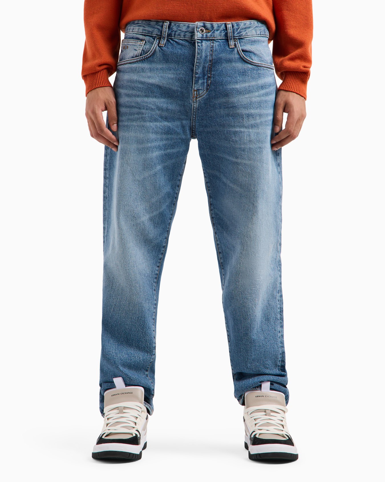 Vaqueros J13 de corte slim en denim índigo Diapositiva 1