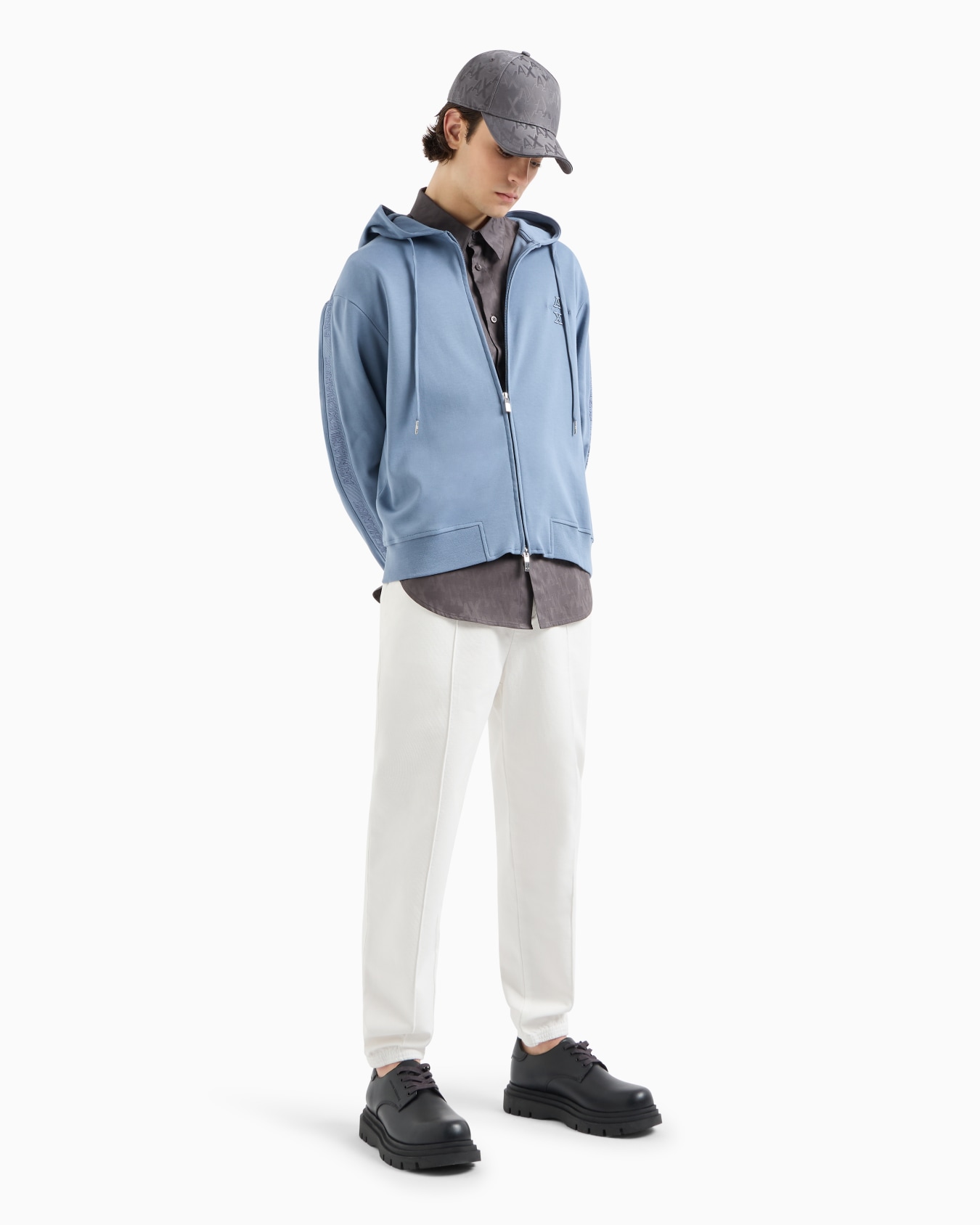Regular fit gabardine trousers Slide 3