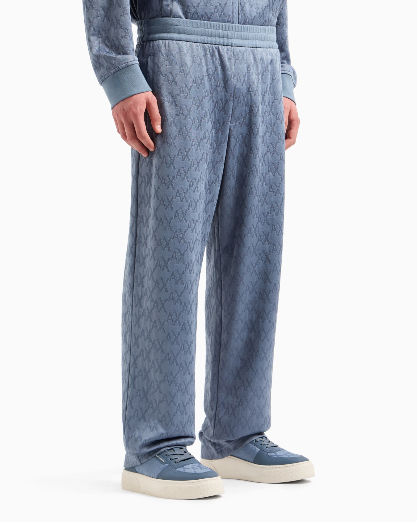 Pantalon à plis en satin de coton mélangé Diapositive 1