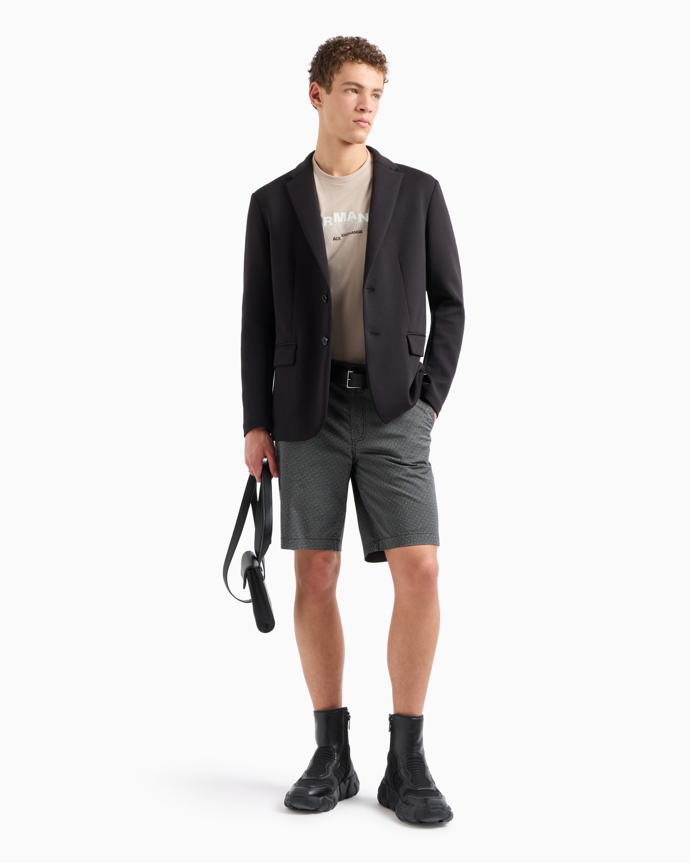Pantalón en tejido fluido Diapositiva 3