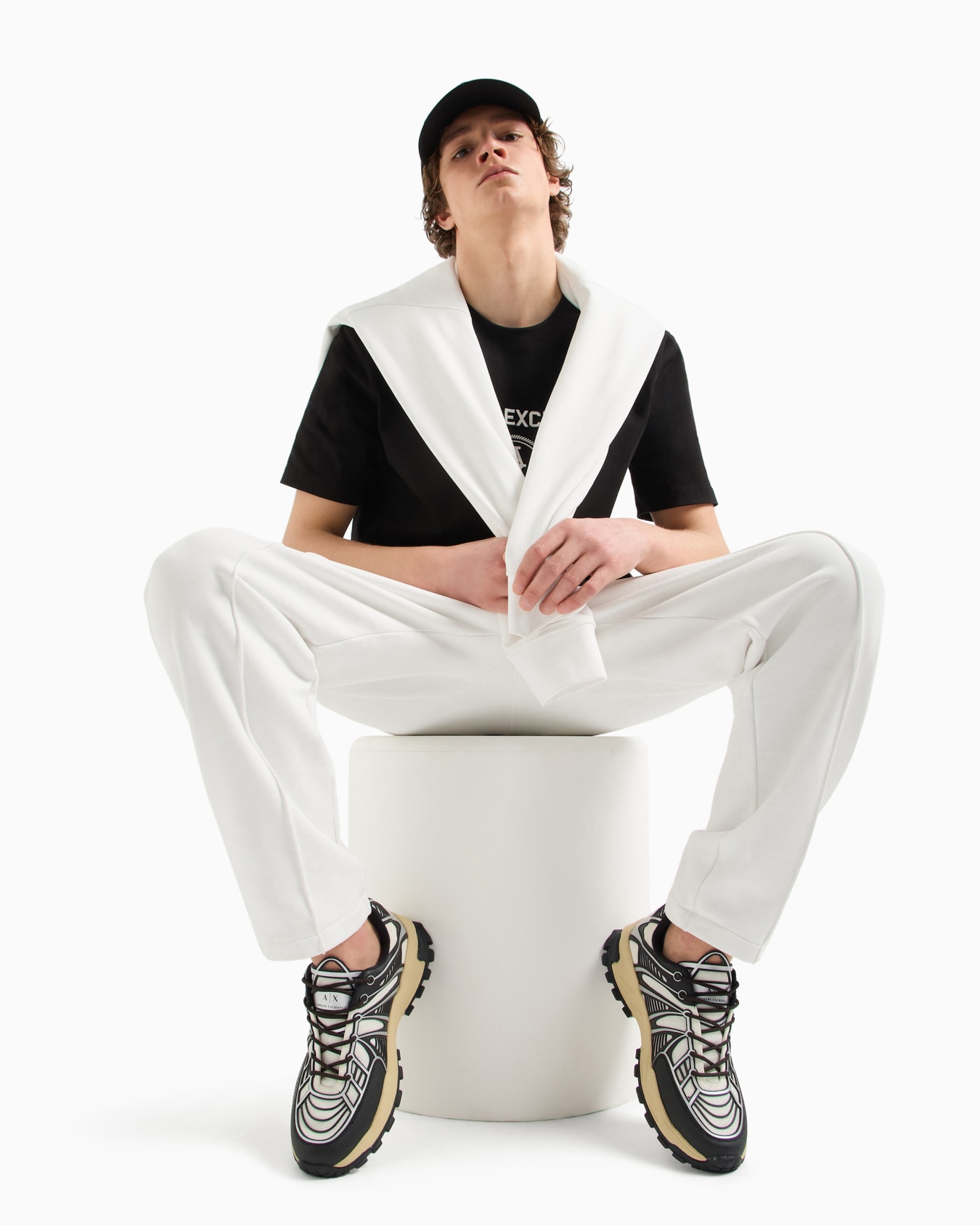 Regular fit T-shirt with Milan New York embroidery Slide 3