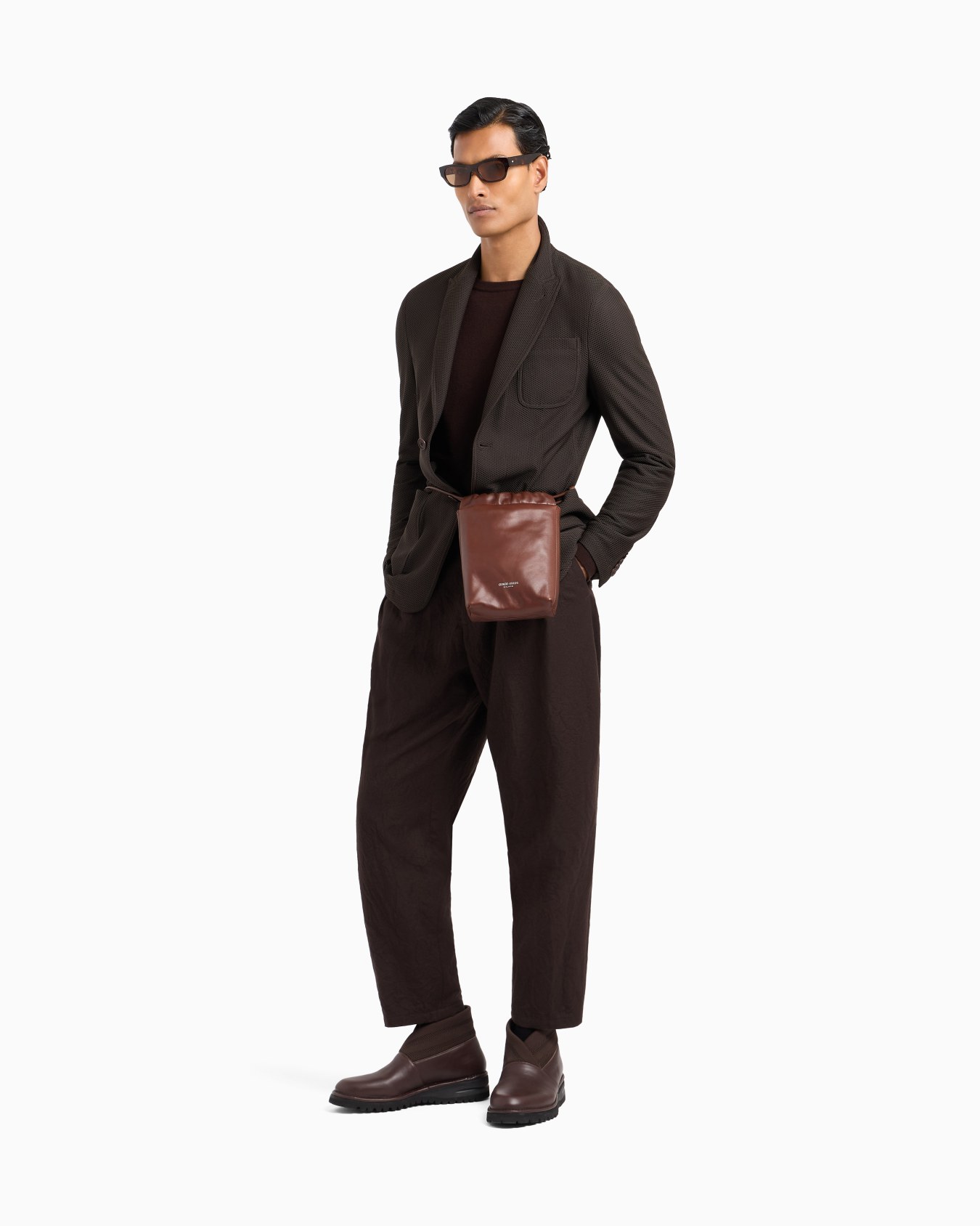 Cashmere crew-neck jumper Slide 1