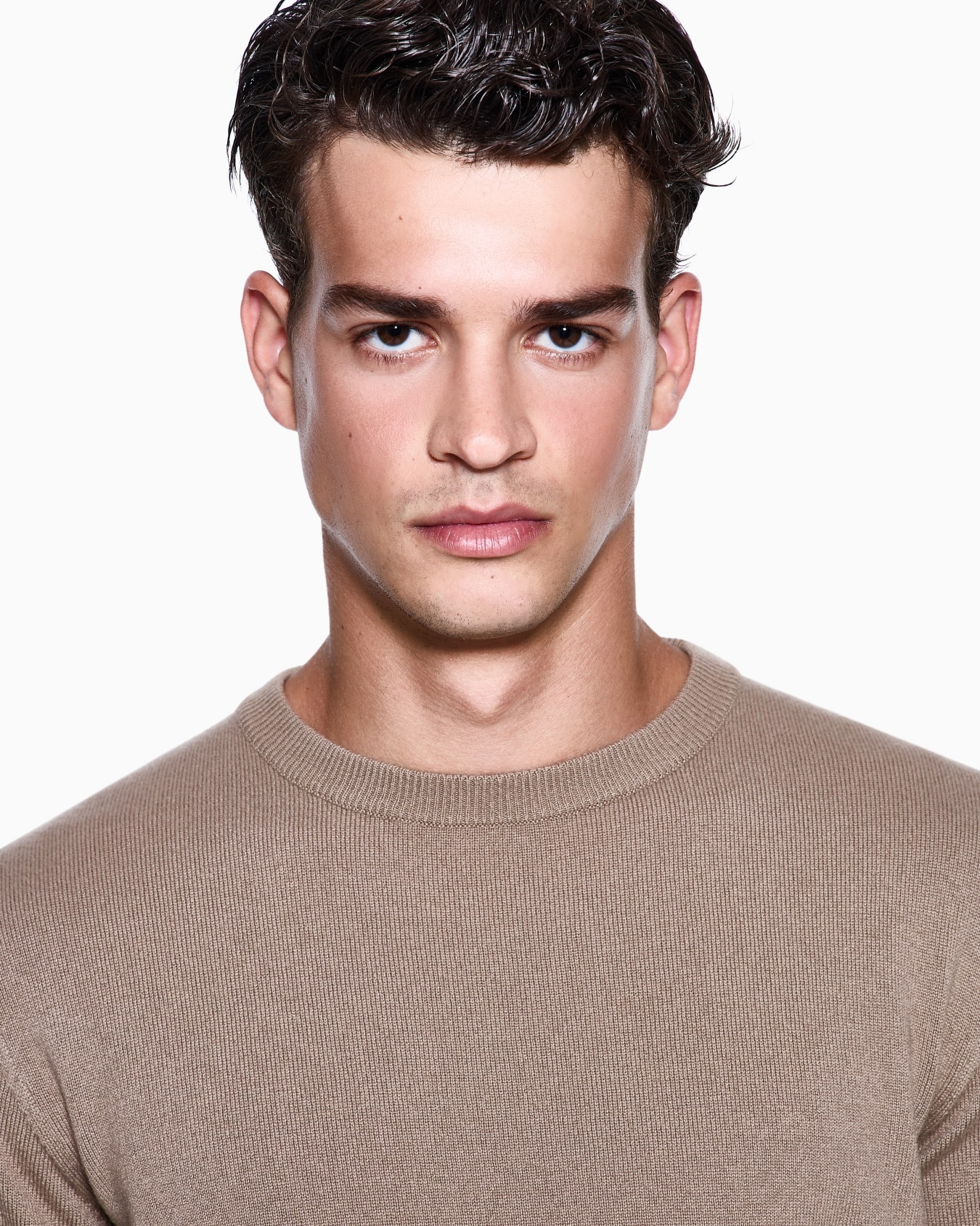 Maglia girocollo in cashmere Slide 4