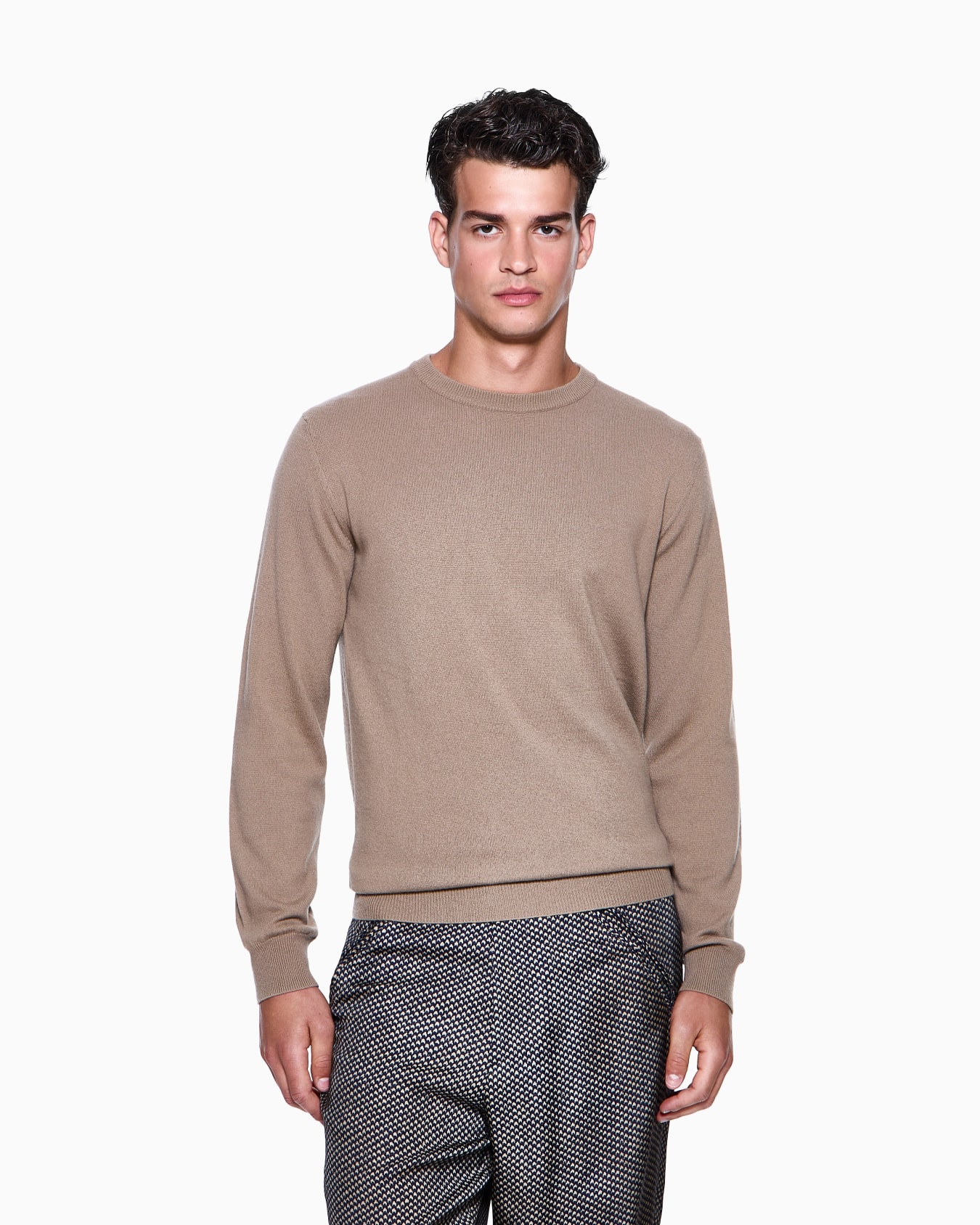Maglia girocollo in cashmere Slide 3