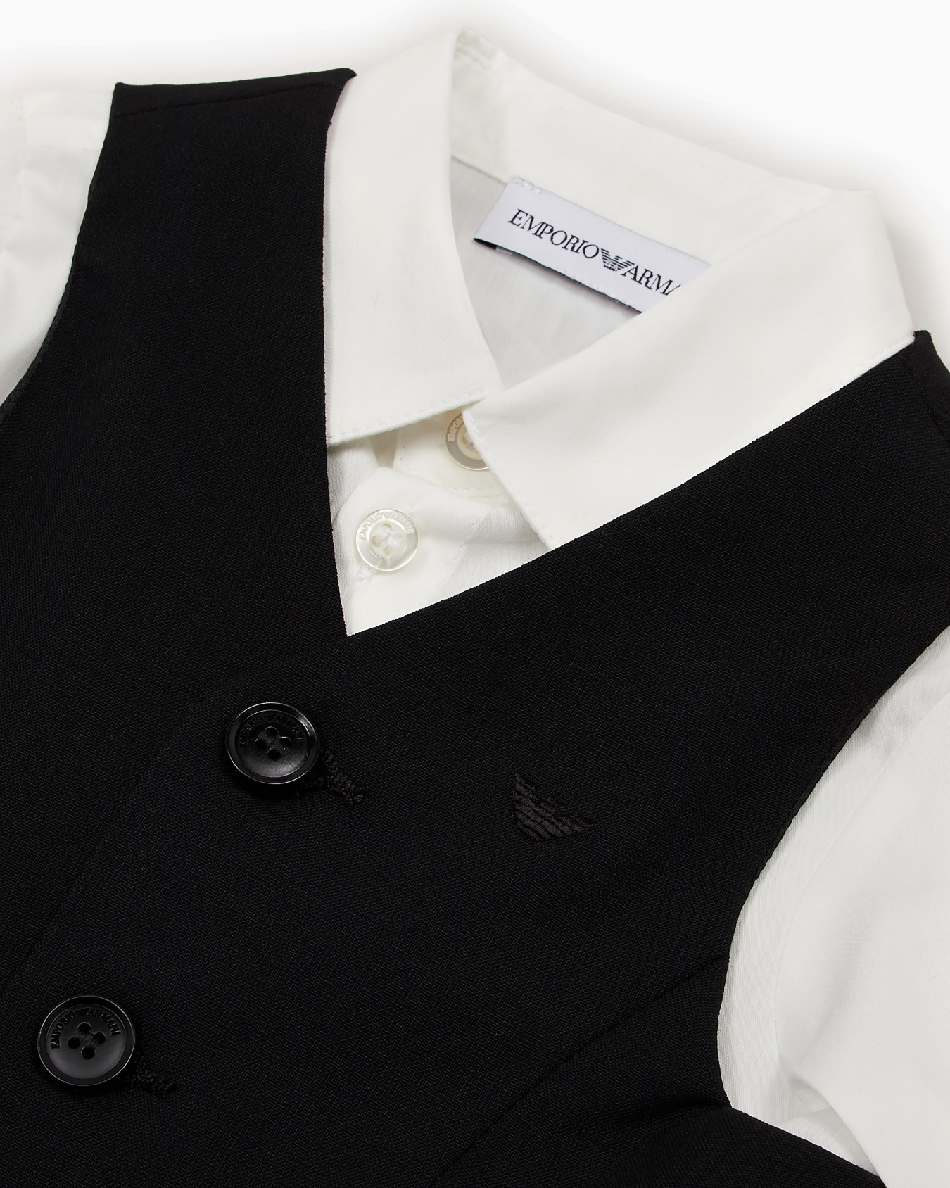 Suit with shirt, waistcoat and trousers in light wool Slide 1