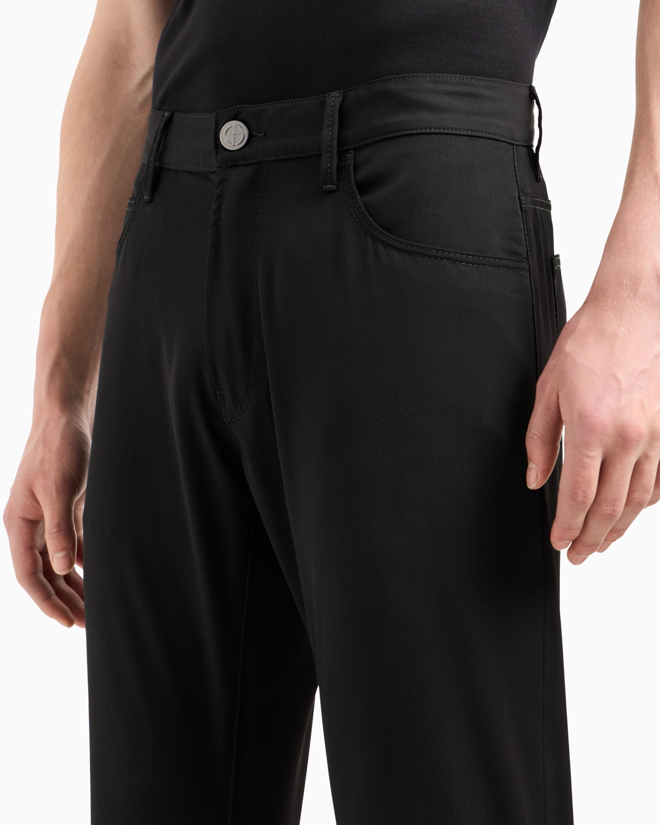 Pantalon 5 poches à coupe classique en laine vierge Diapositive 4