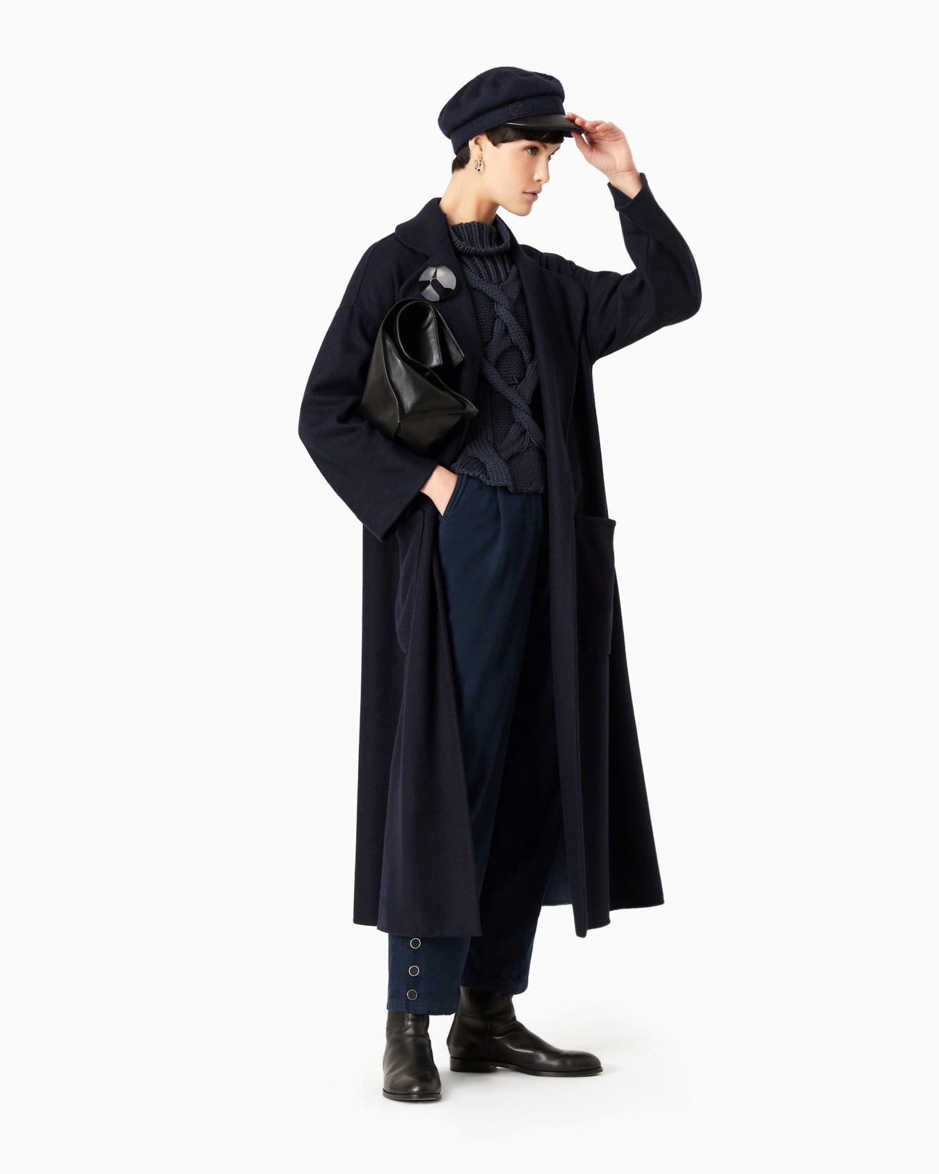 Two-toned, double-faced cashmere long coat Slide 3