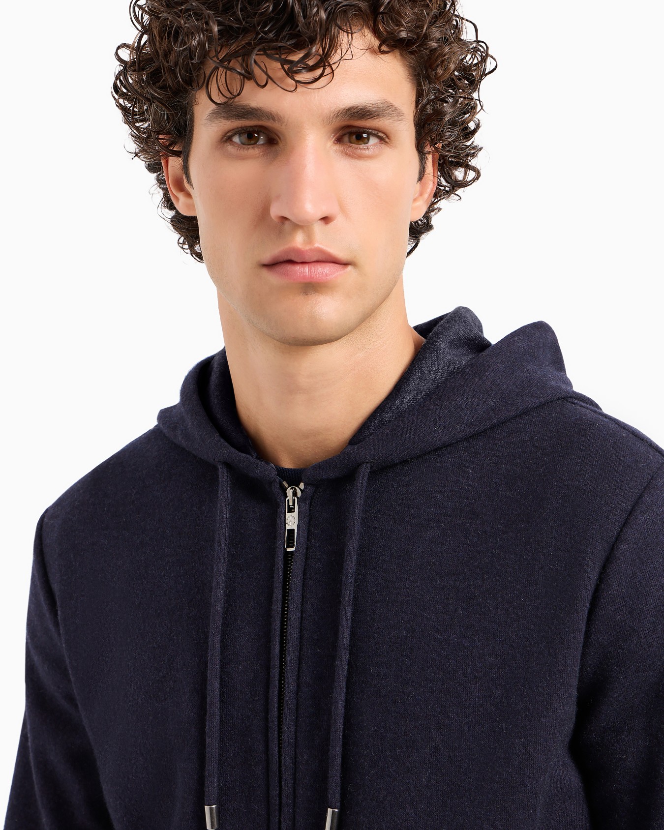 Giorgio Armani Vicuña sweatshirt with hood in cashmere and vicuña Slide 5