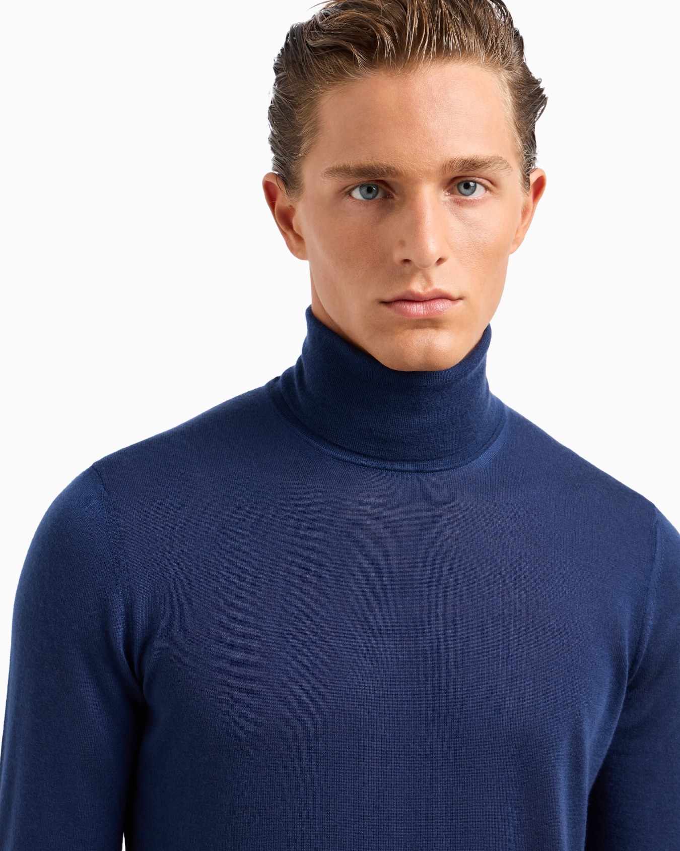 Jersey de cachemir con cuello chimenea Diapositiva 4