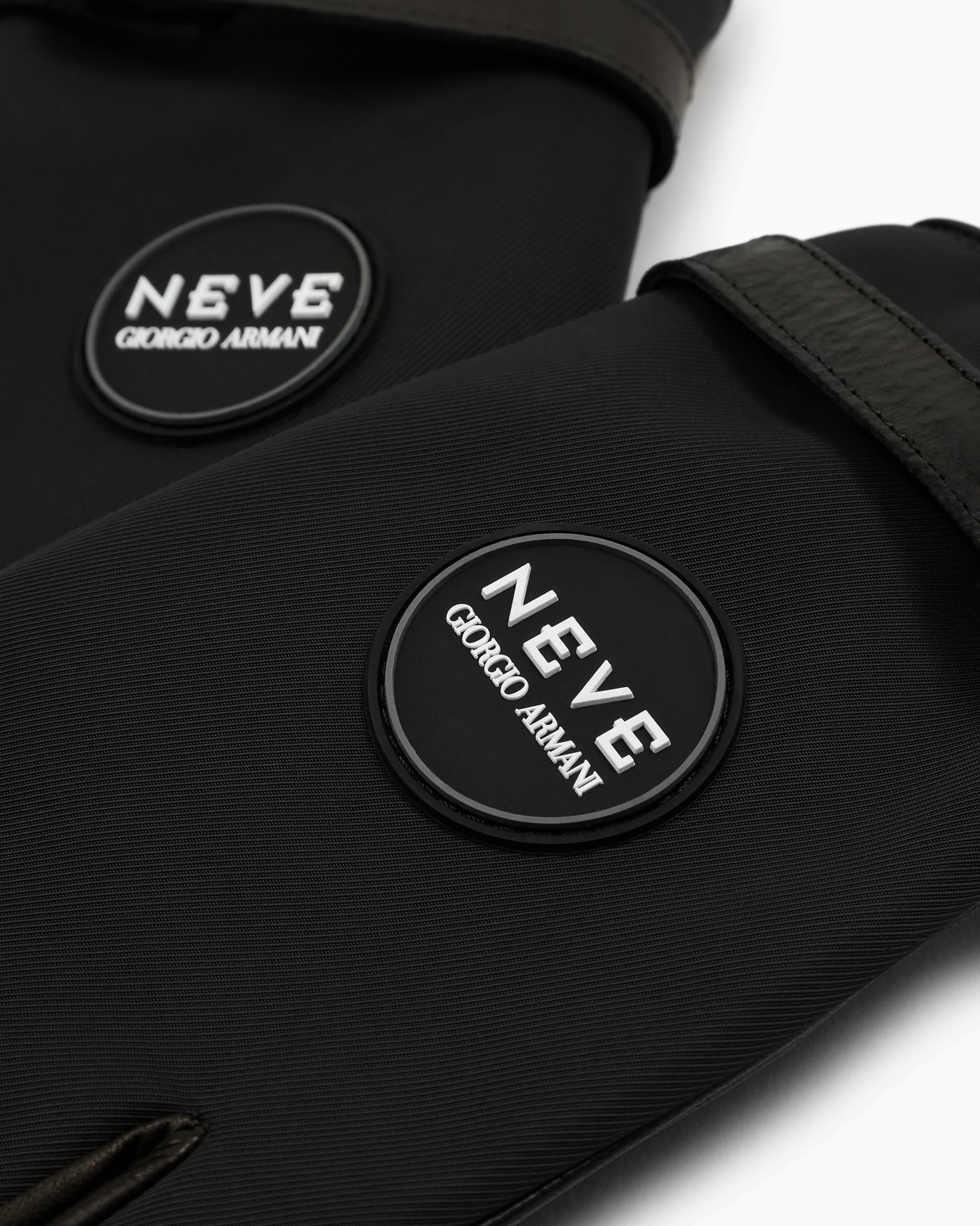 Giorgio Armani Neve Guanti in nylon e nappa Slide 1