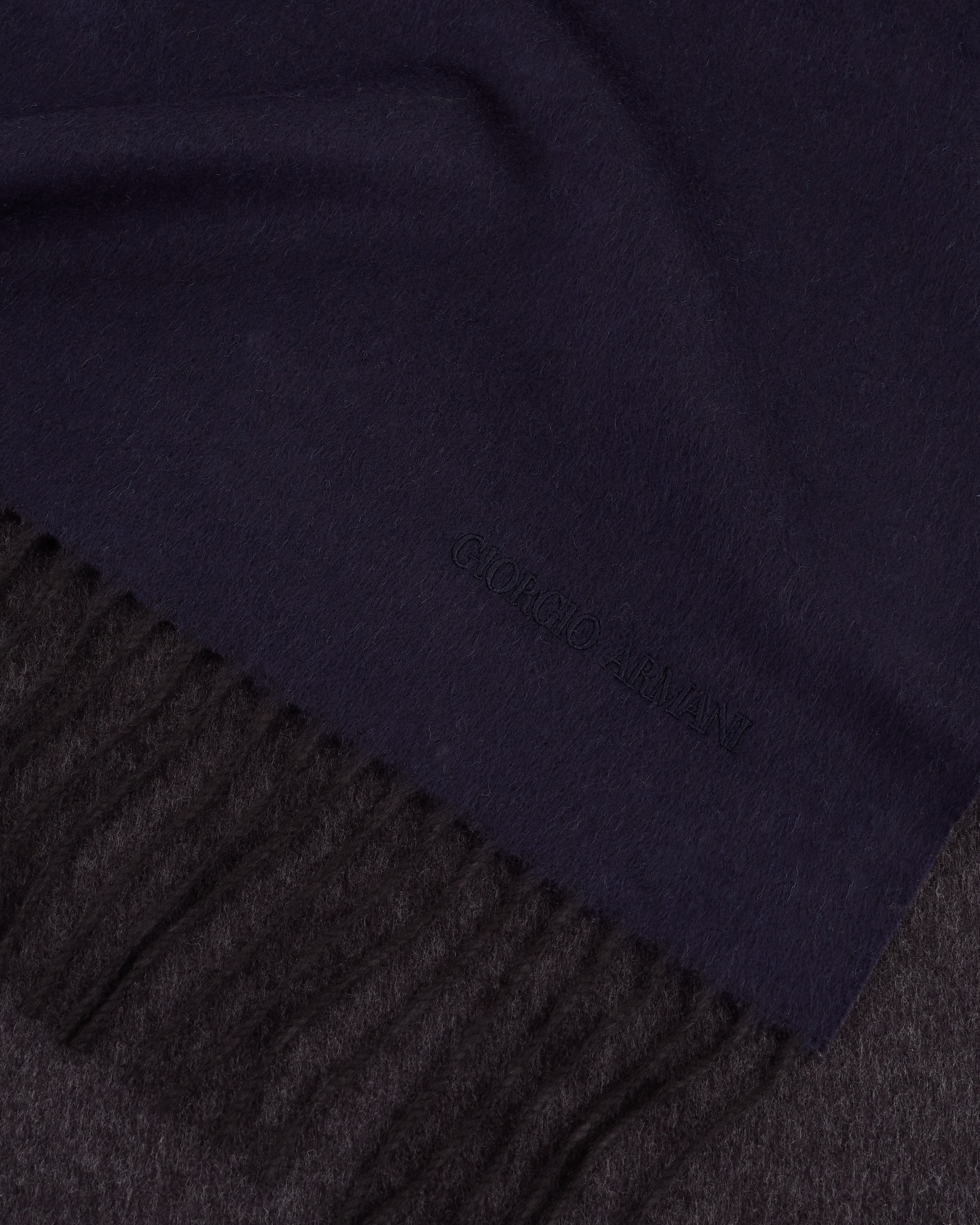 Two-tone wool and silk scarf Slide 1