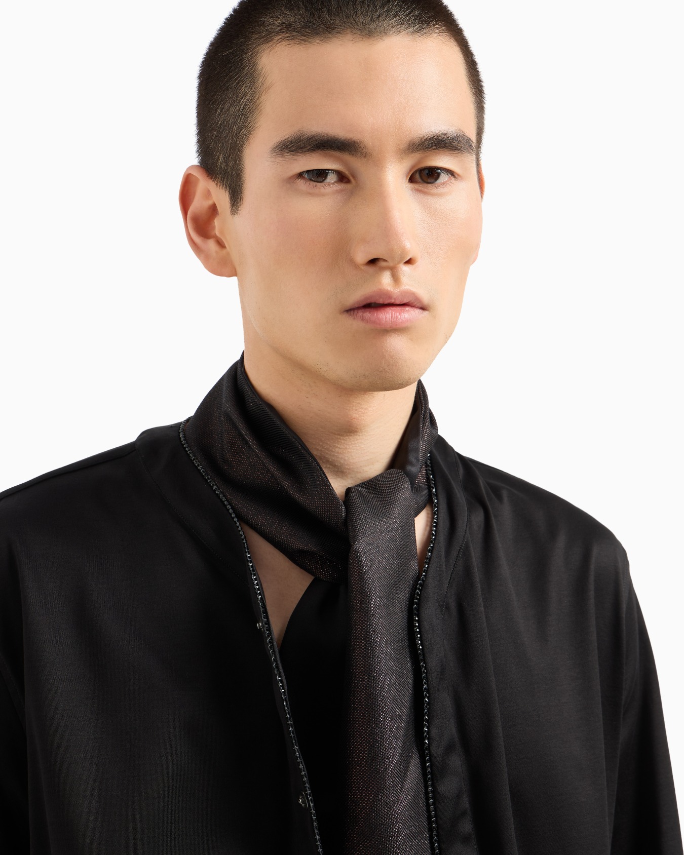 Giorgio's silk and lurex scarf Slide 2