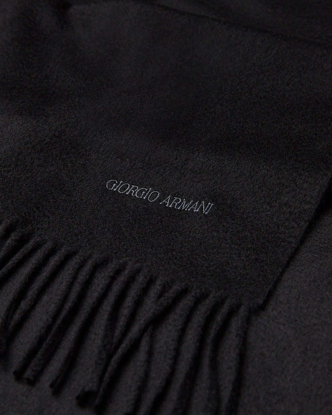 Sciarpa in cashmere tinta unita Slide 1