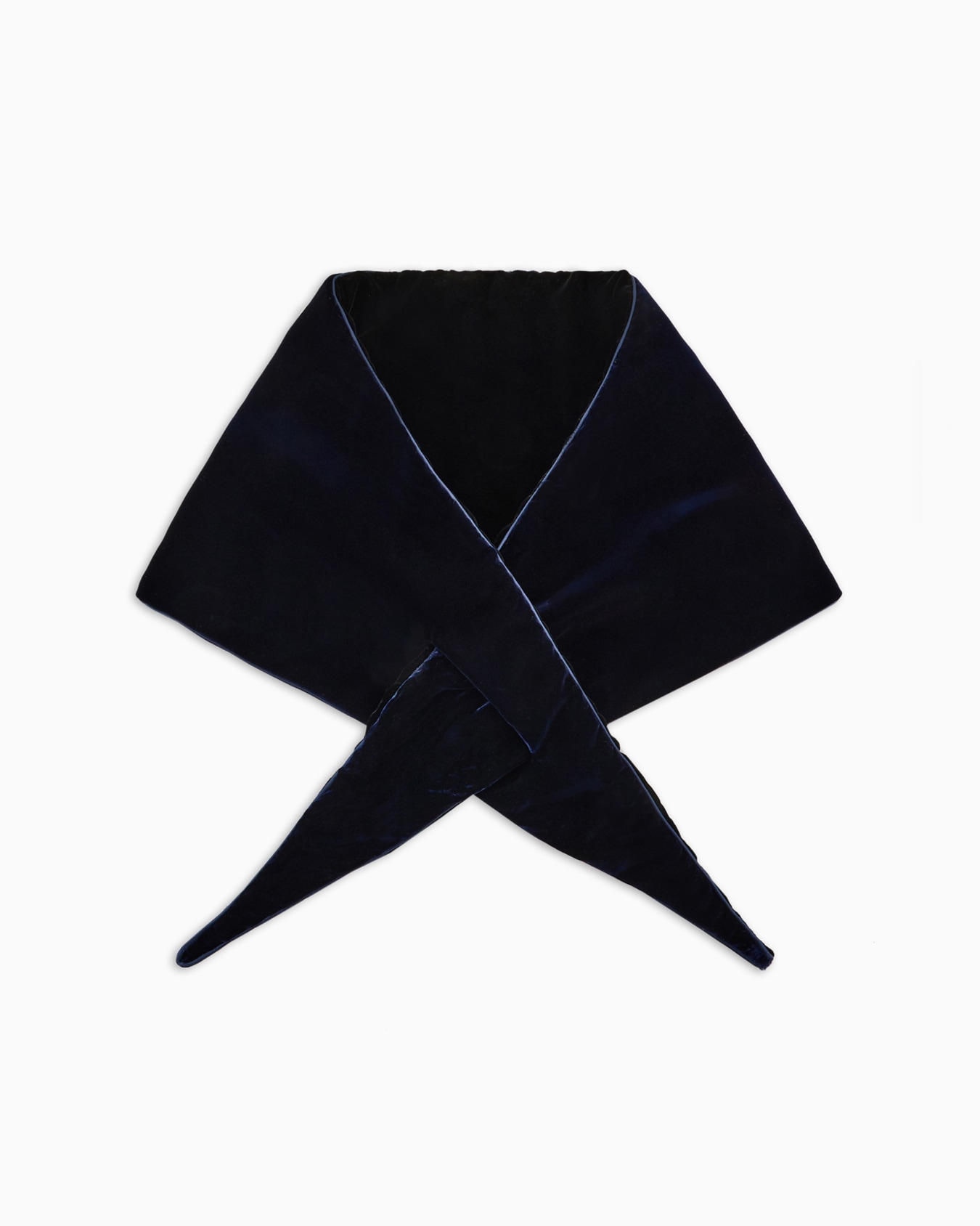 Velvet collar Slide 0