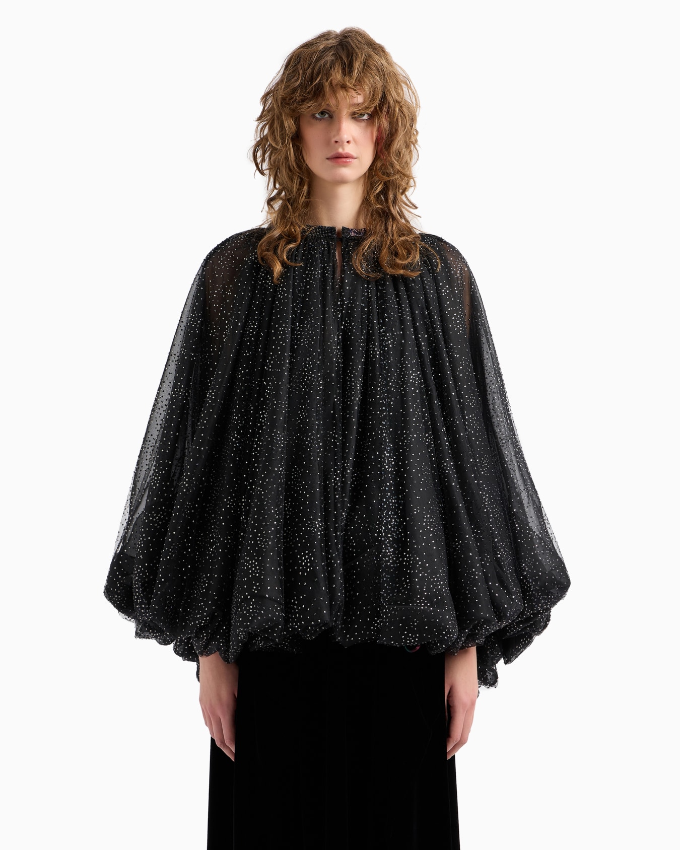 Mantella in tulle con cristalli all-over Slide 3