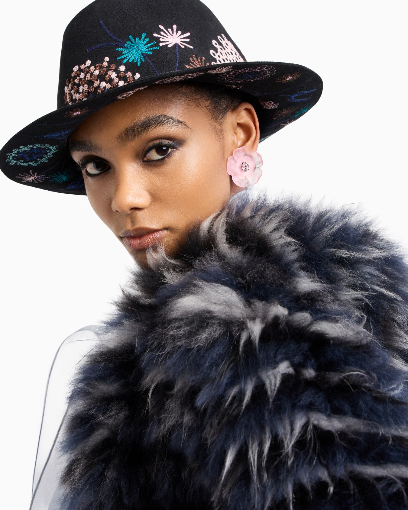 Floral embroidered rabbit fur hat Slide 3