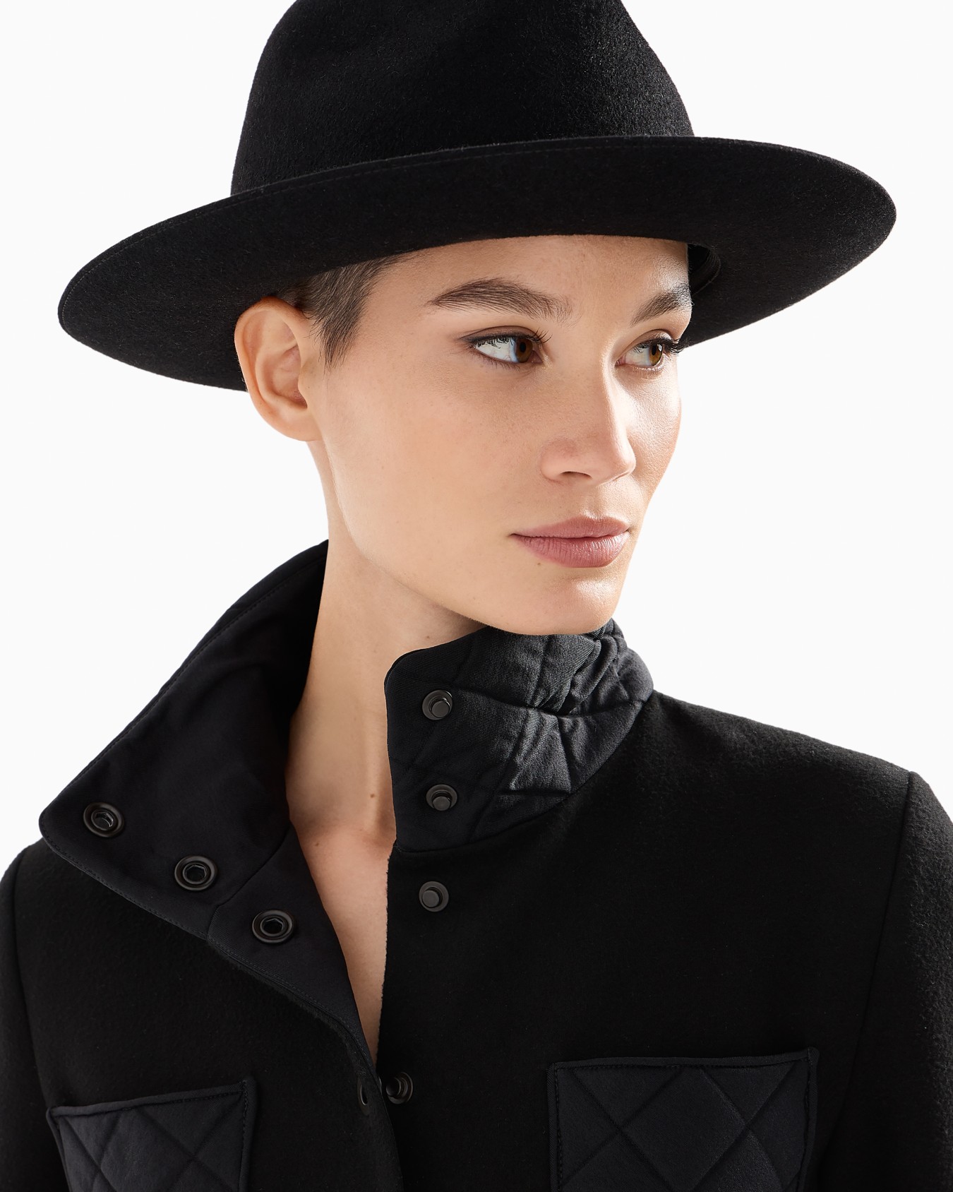 Chapeau en lapin avec détail velours Diapositive 3