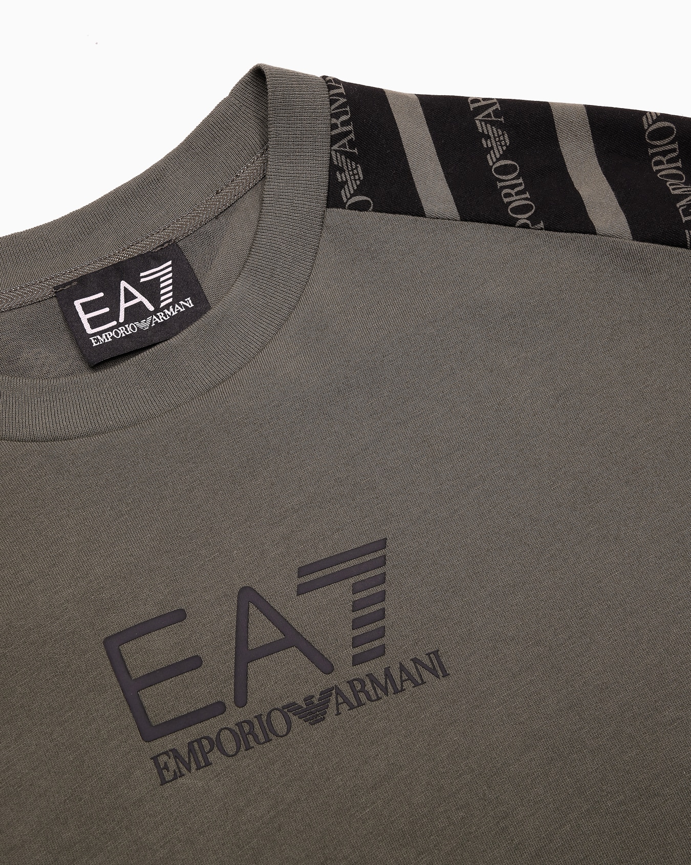 Graphic Series Boy cotton crew-neck T-shirt Slide 1