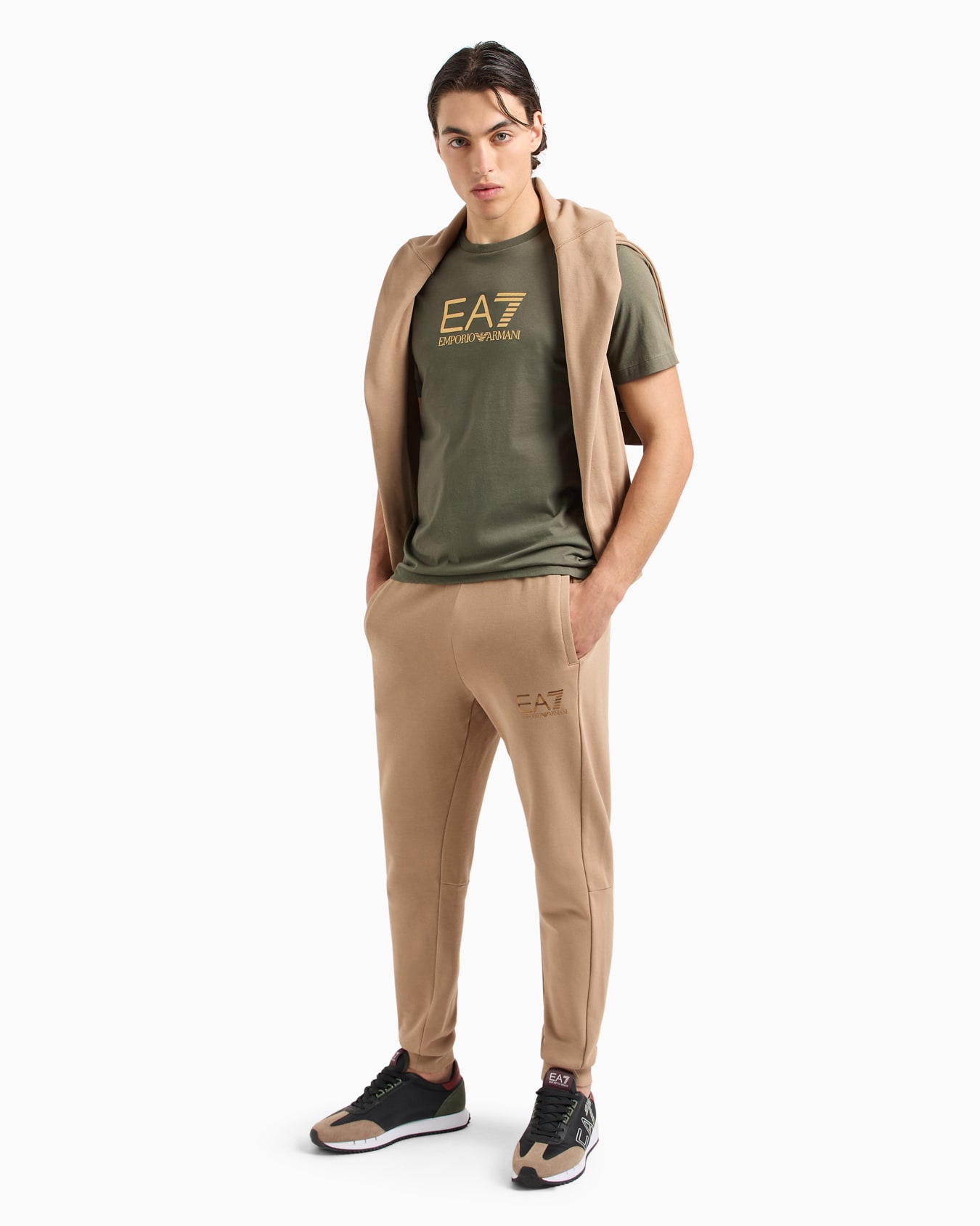 Gold Label cotton jersey crew-neck T-shirt Slide 3