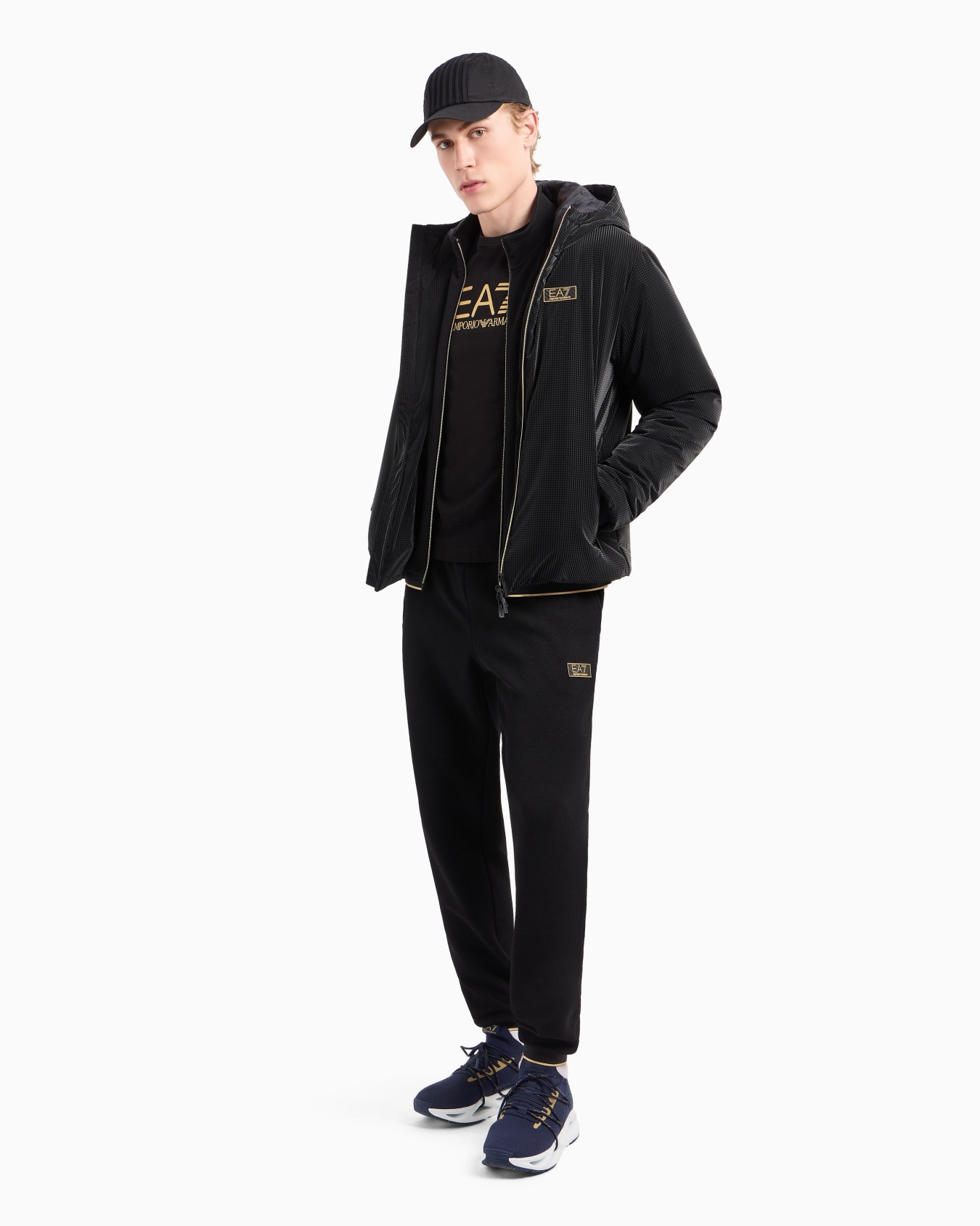 Gold Label cotton jersey crew-neck T-shirt Slide 3