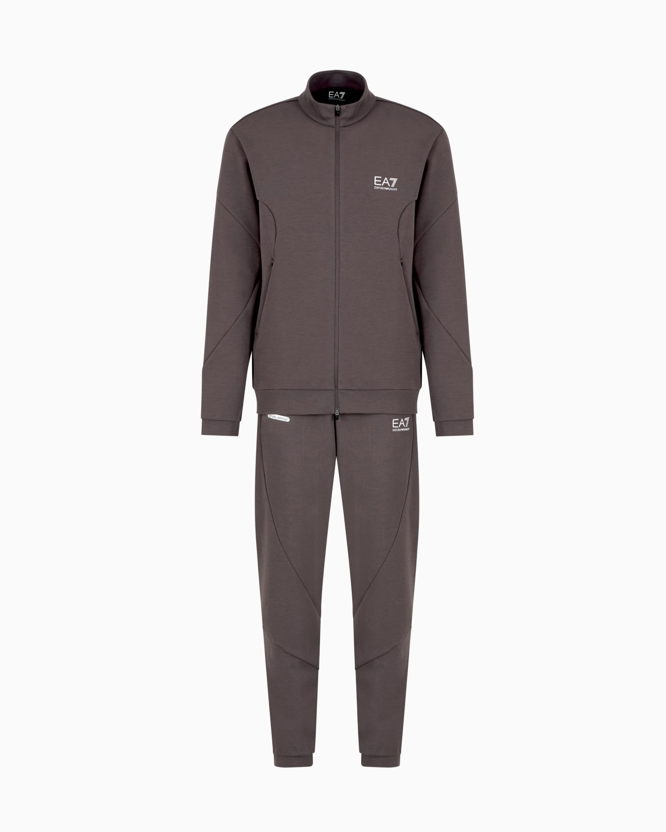 Dynamic Athlete tracksuit in Natural VENTUS7 technical fabric Slide 0