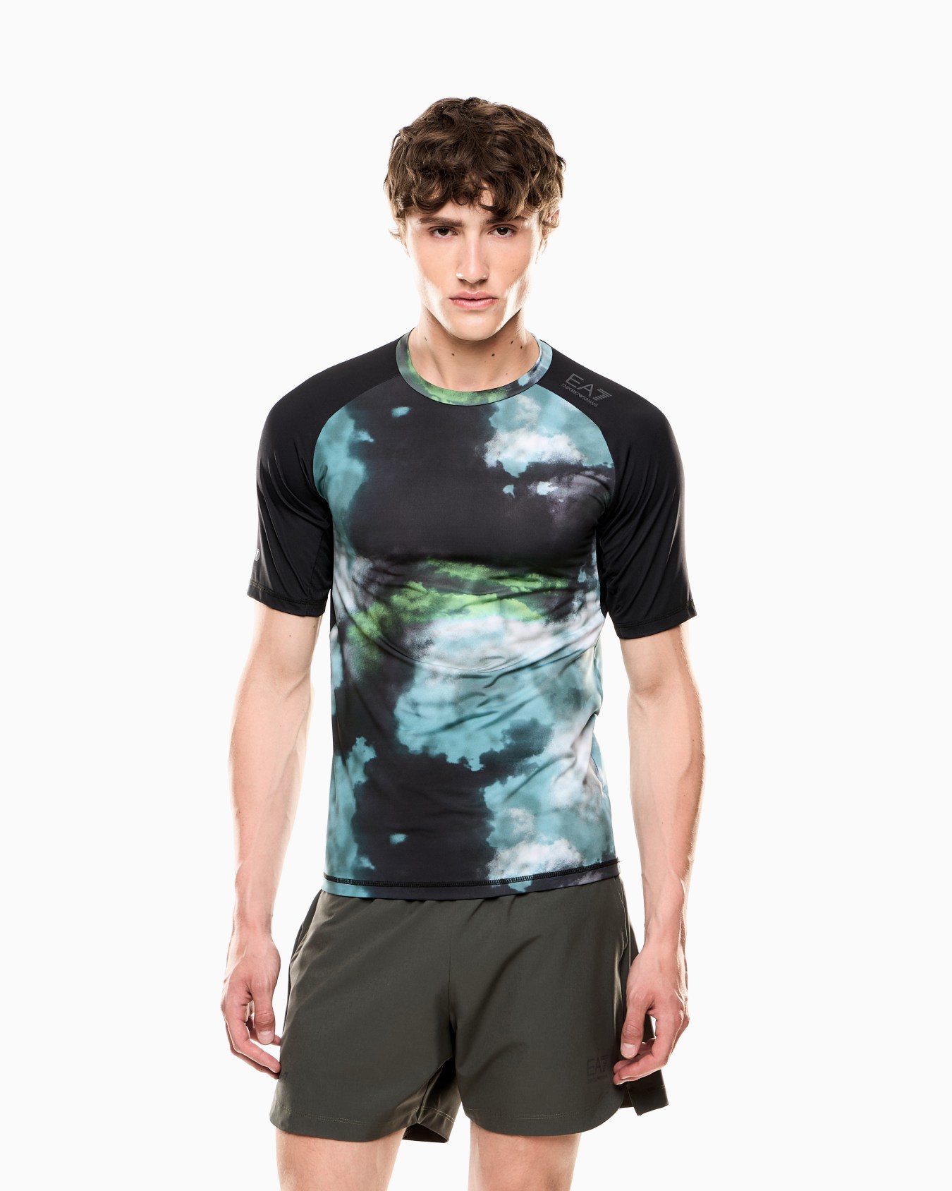 Dynamic Athlete printed T-shirt in VIGOR7 technical fabric Slide 3