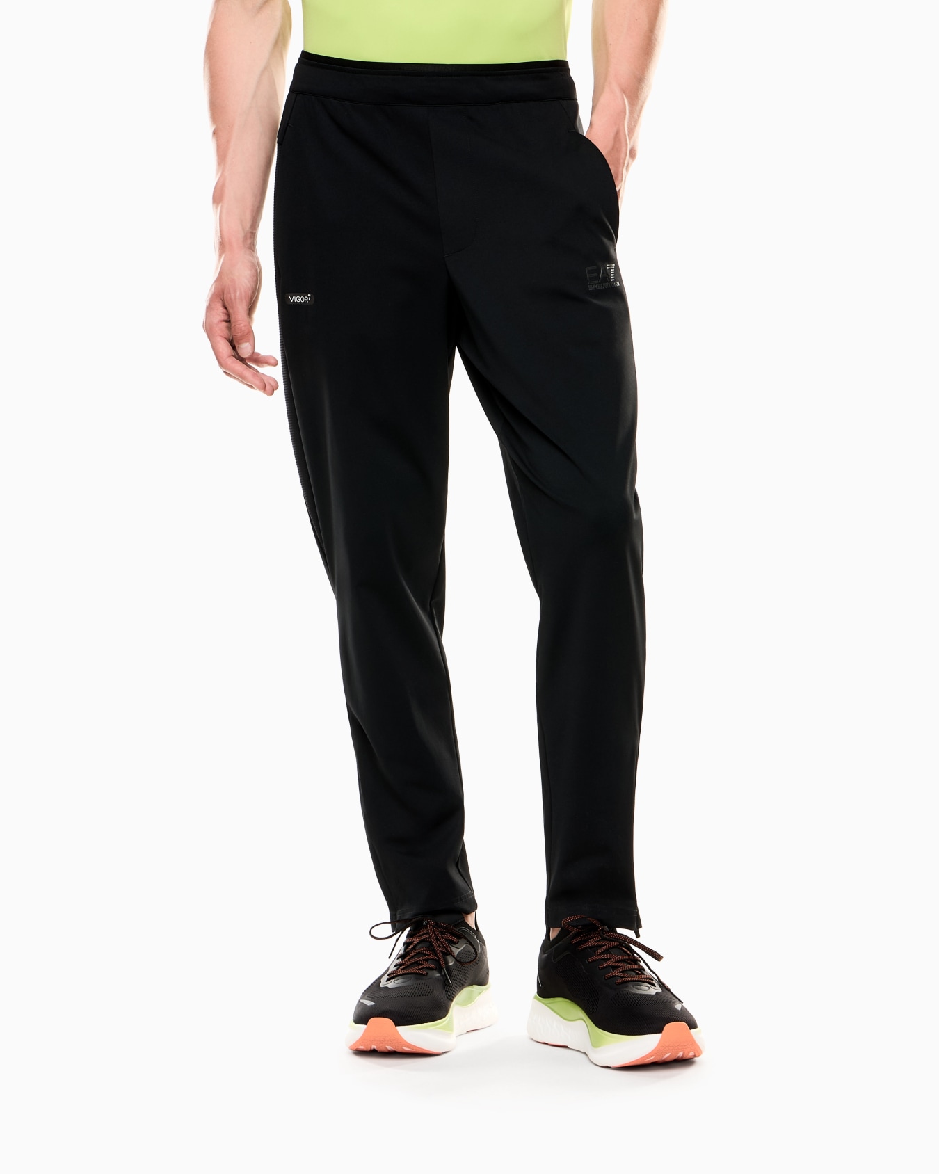 Dynamic Athlete trousers in VIGOR7 technical fabric Slide 3