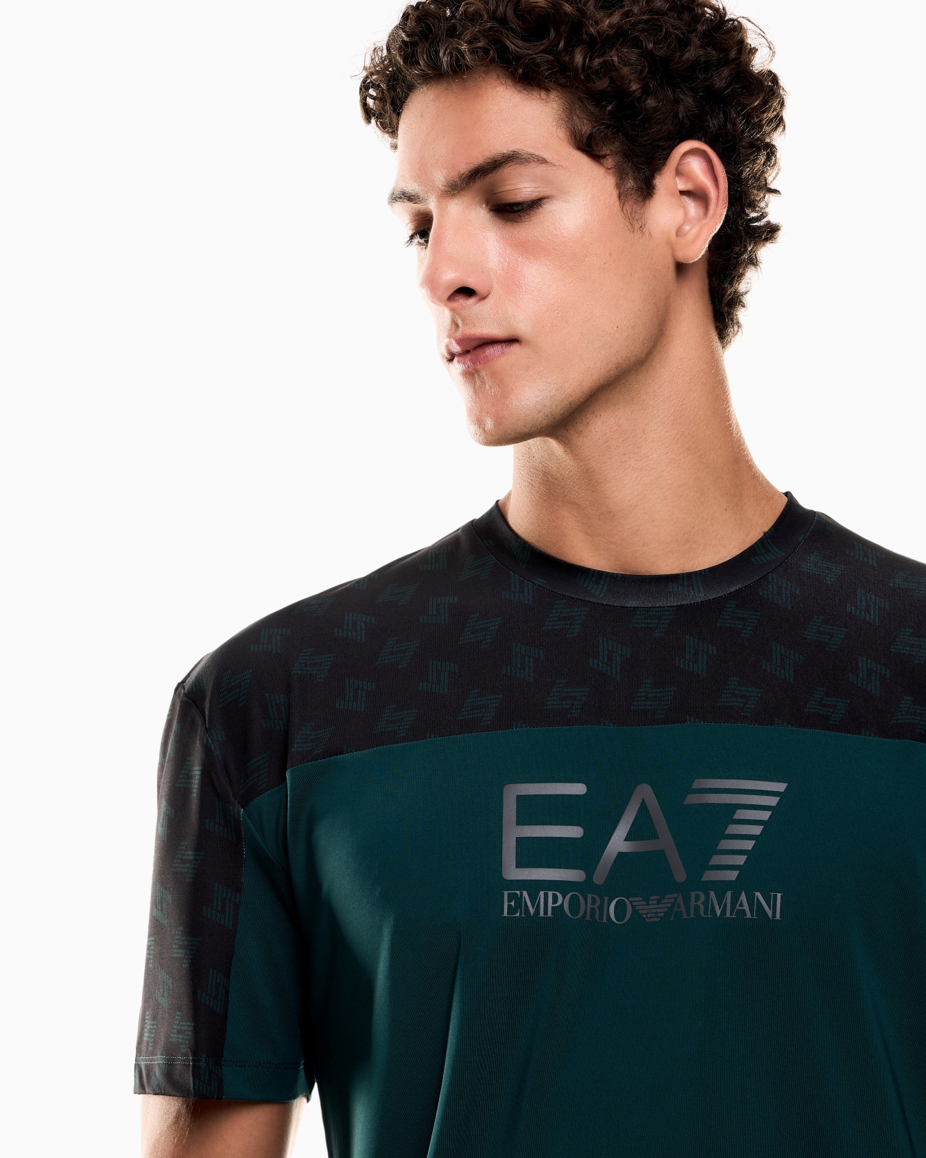 Dynamic Athlete printed T-shirt in VENTUS7 technical fabric Slide 4