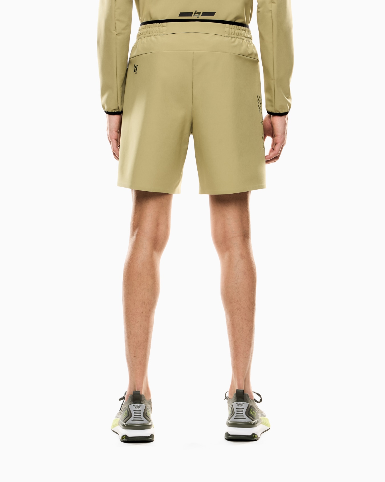 Dynamic Athlete shorts in VENTUS7 technical fabric Slide 2
