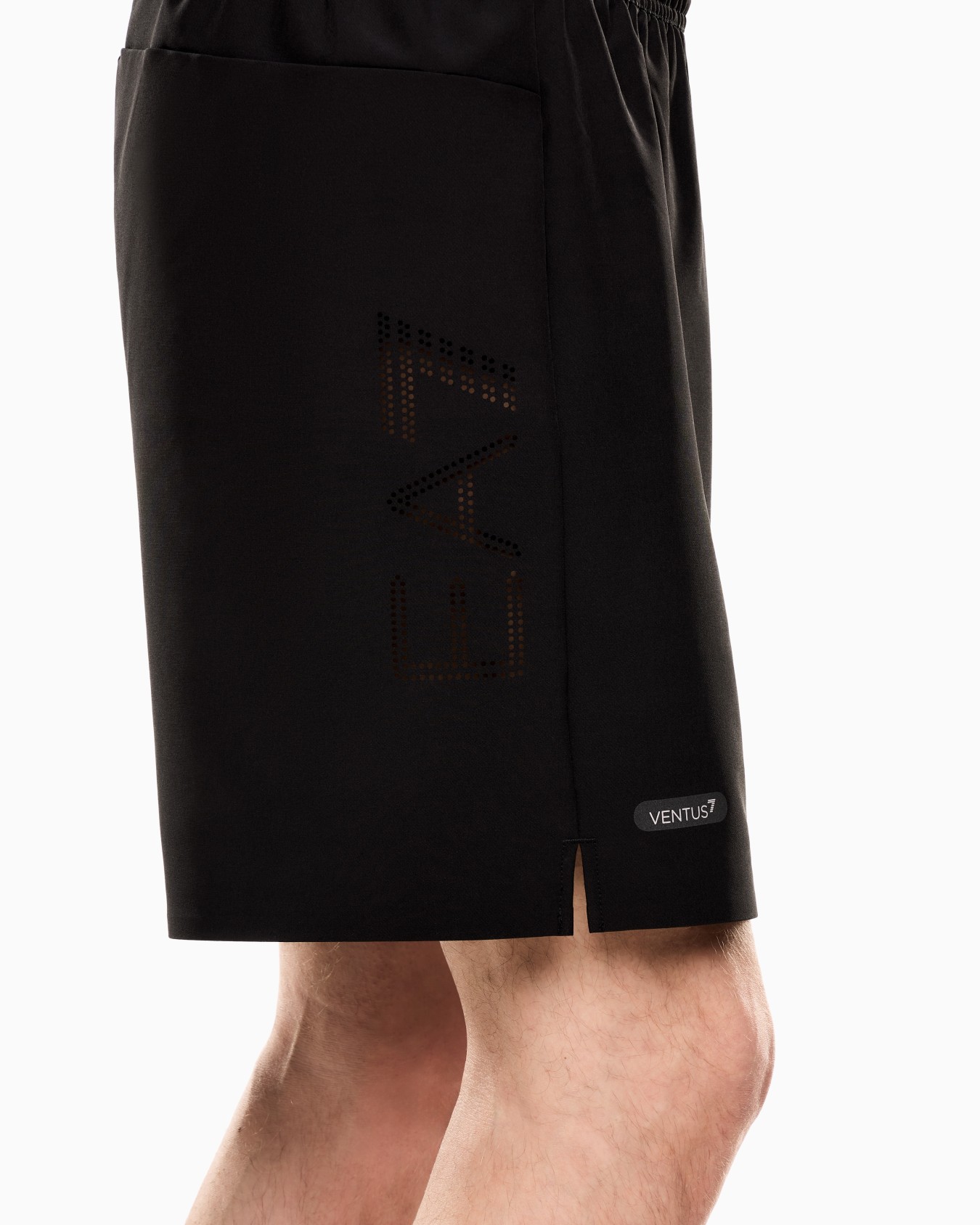Dynamic Athlete shorts in VENTUS7 technical fabric Slide 4