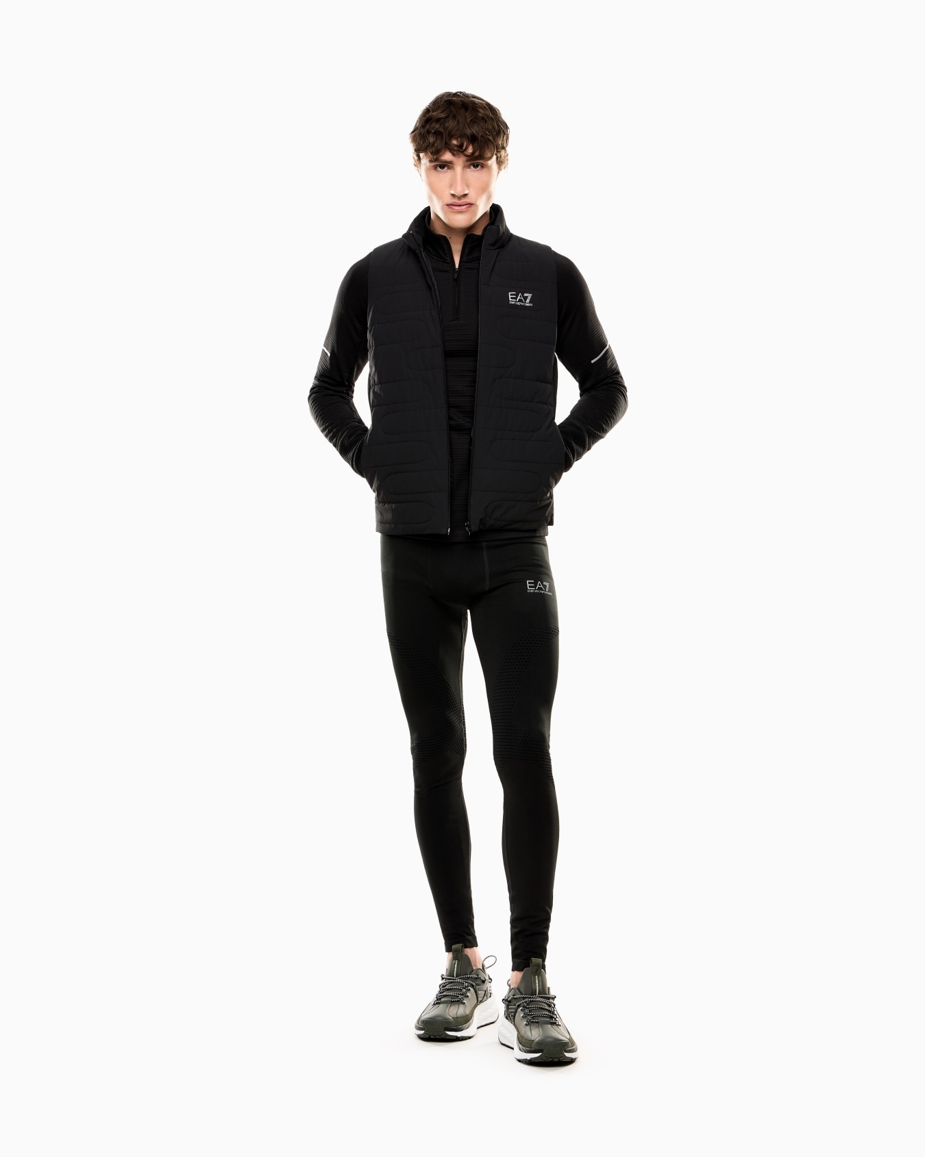 Gilet matelassé Dynamic Athlete en tissu technique FUROR7 Diapositive 1