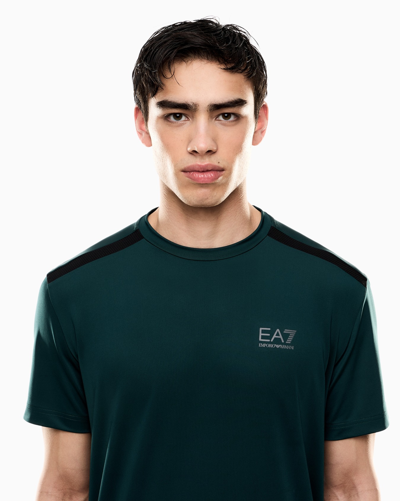 Dynamic Athlete crew-neck T-shirt in Natural VENTUS7 technical fabric  Slide 4