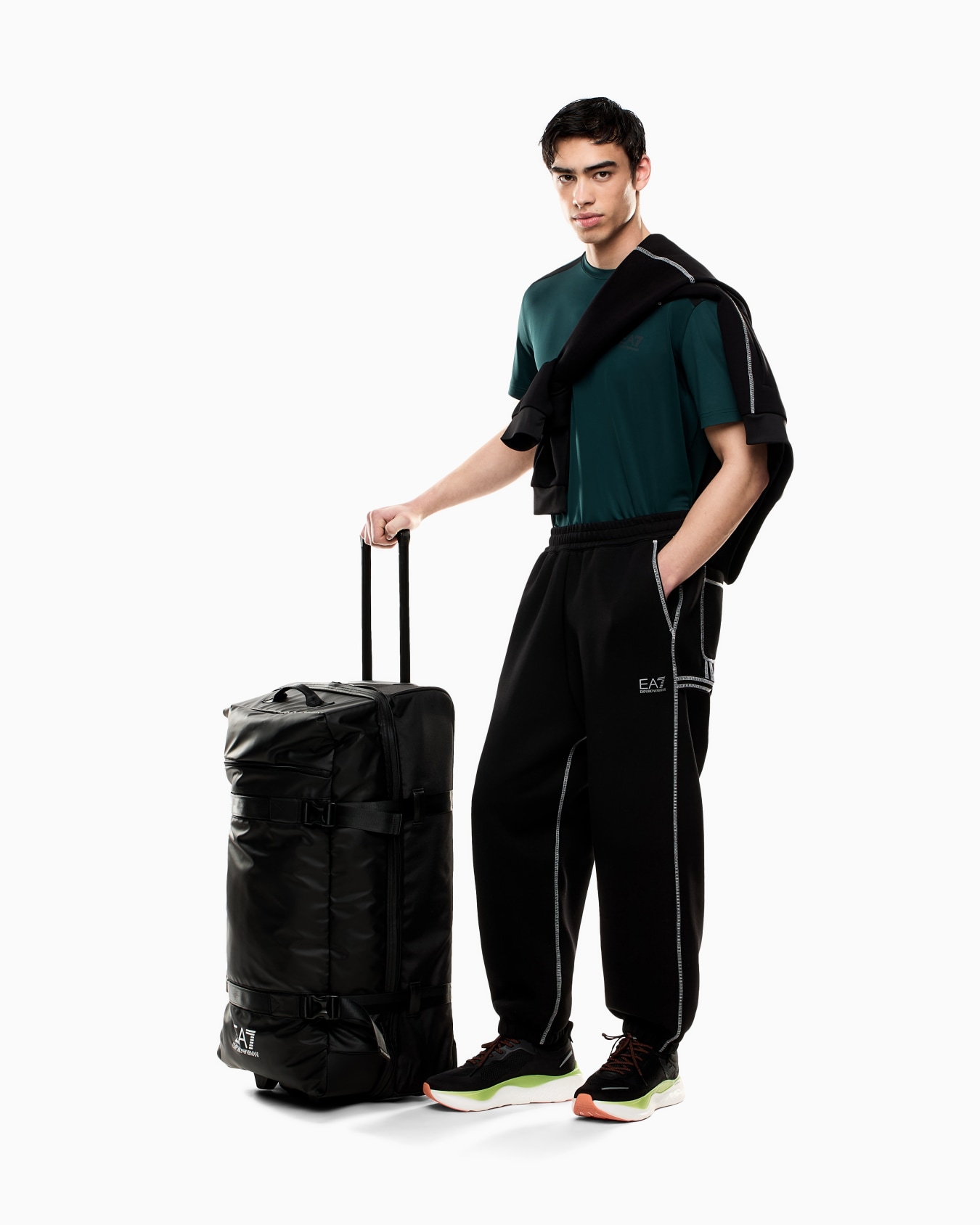 Dynamic Athlete crew-neck T-shirt in Natural VENTUS7 technical fabric  Slide 1