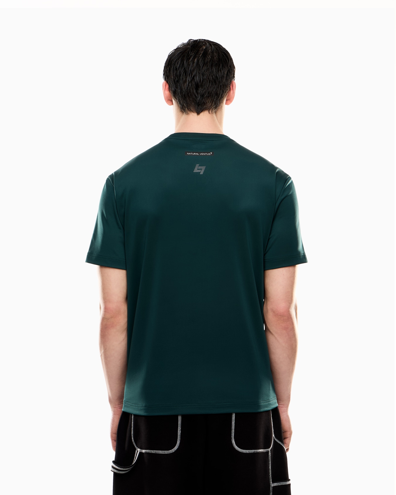 Dynamic Athlete crew-neck T-shirt in Natural VENTUS7 technical fabric  Slide 2