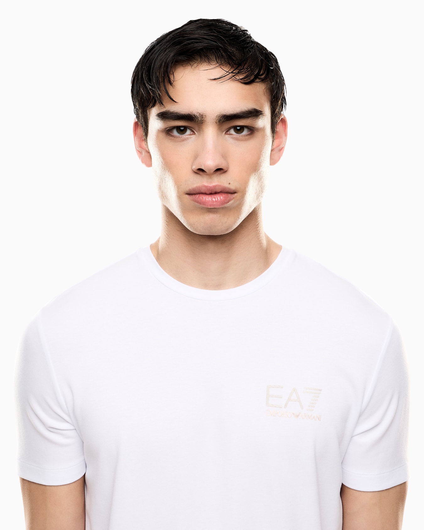Gold Label short-sleeved T-shirt in a viscose blend Slide 4