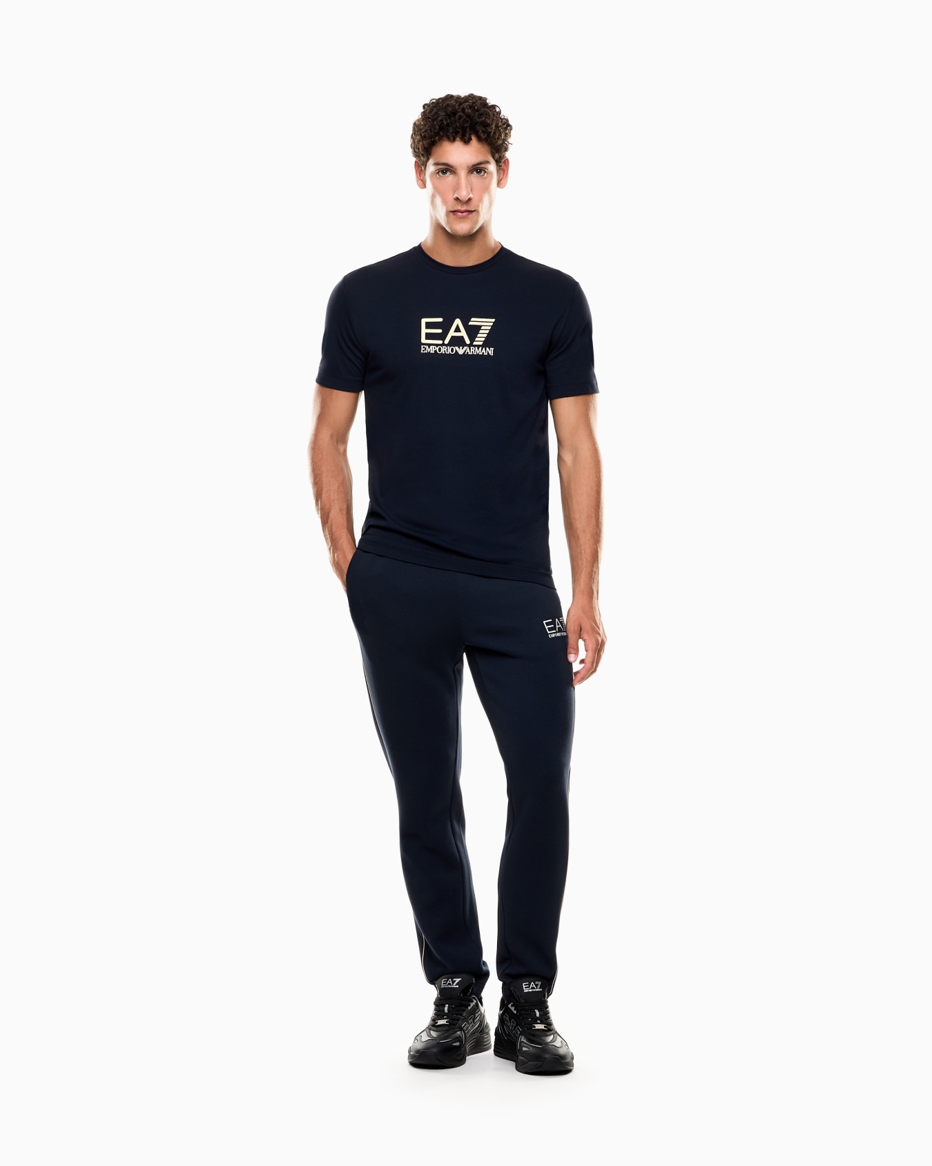 Gold Label viscose-blend crew-neck T-shirt Slide 1