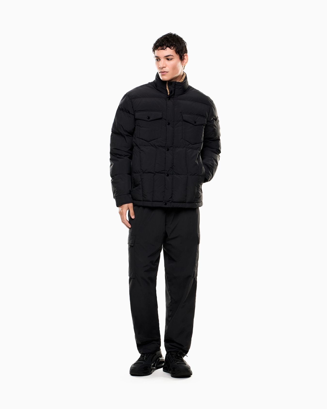 Padded jacket with teddy-effect fabric lining Slide 1