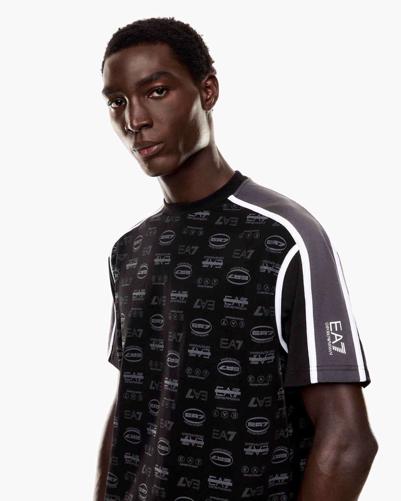 Logo Series cotton crew-neck T-shirt with all-over monogram motif Slide 4