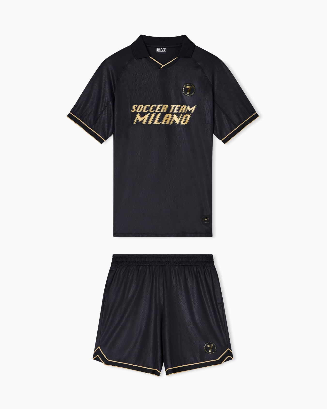 Soccer T-shirt and shorts set in jacquard jersey Slide 0