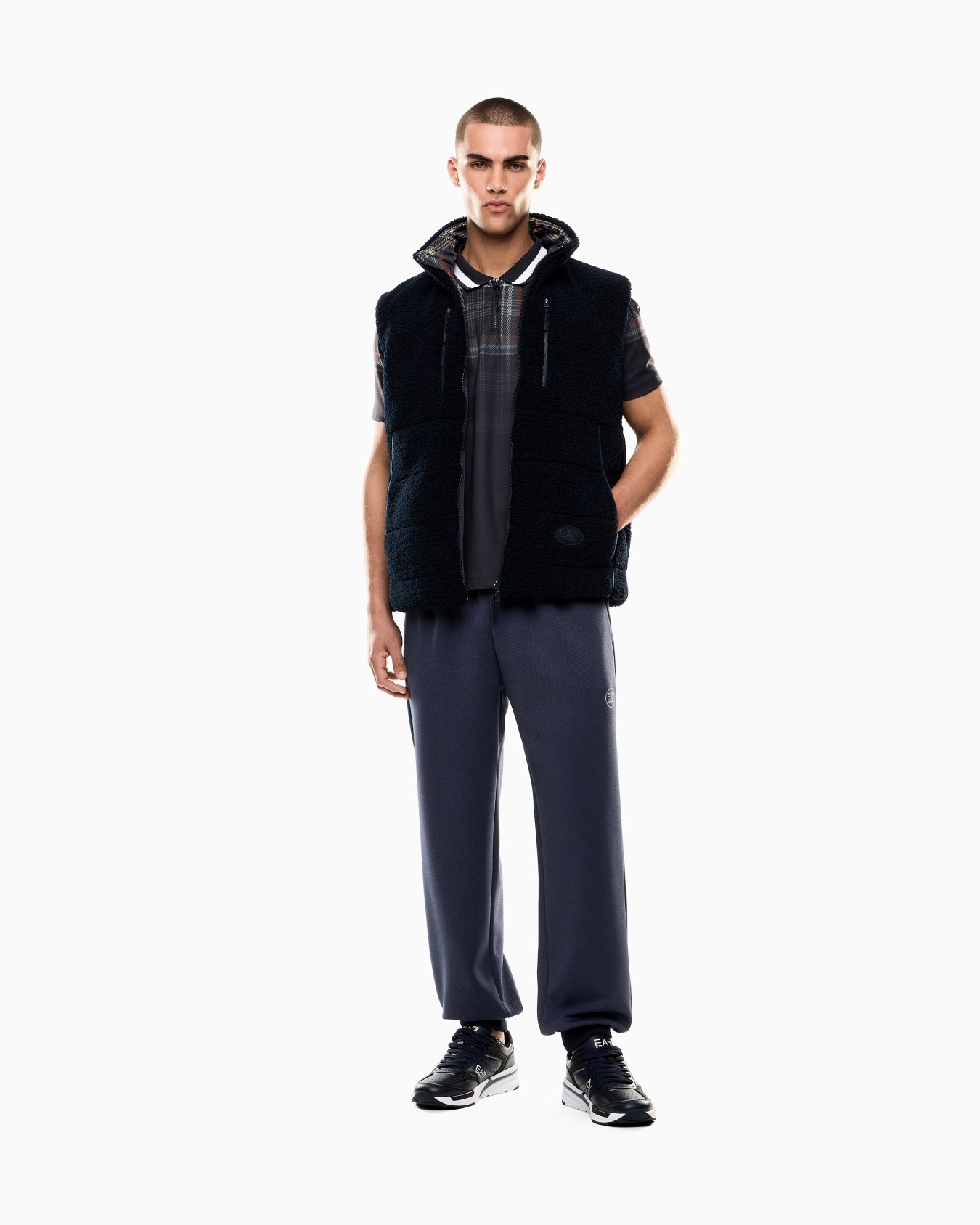 Golf Club polo shirt in stretch technical fabric with a check motif Slide 1