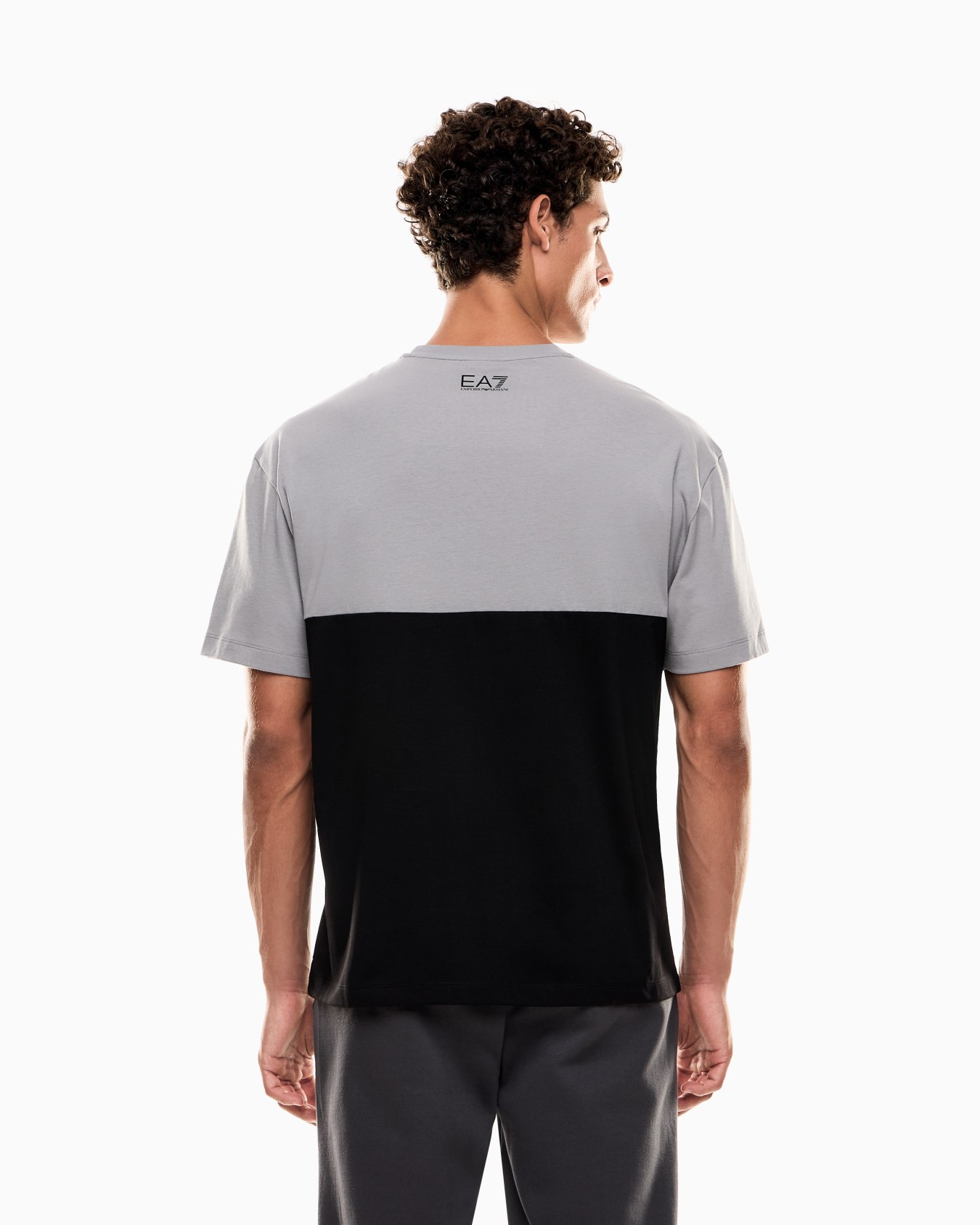 Athletic Colour Block クルーネックTシャツ コットン混紡 スライドする 2